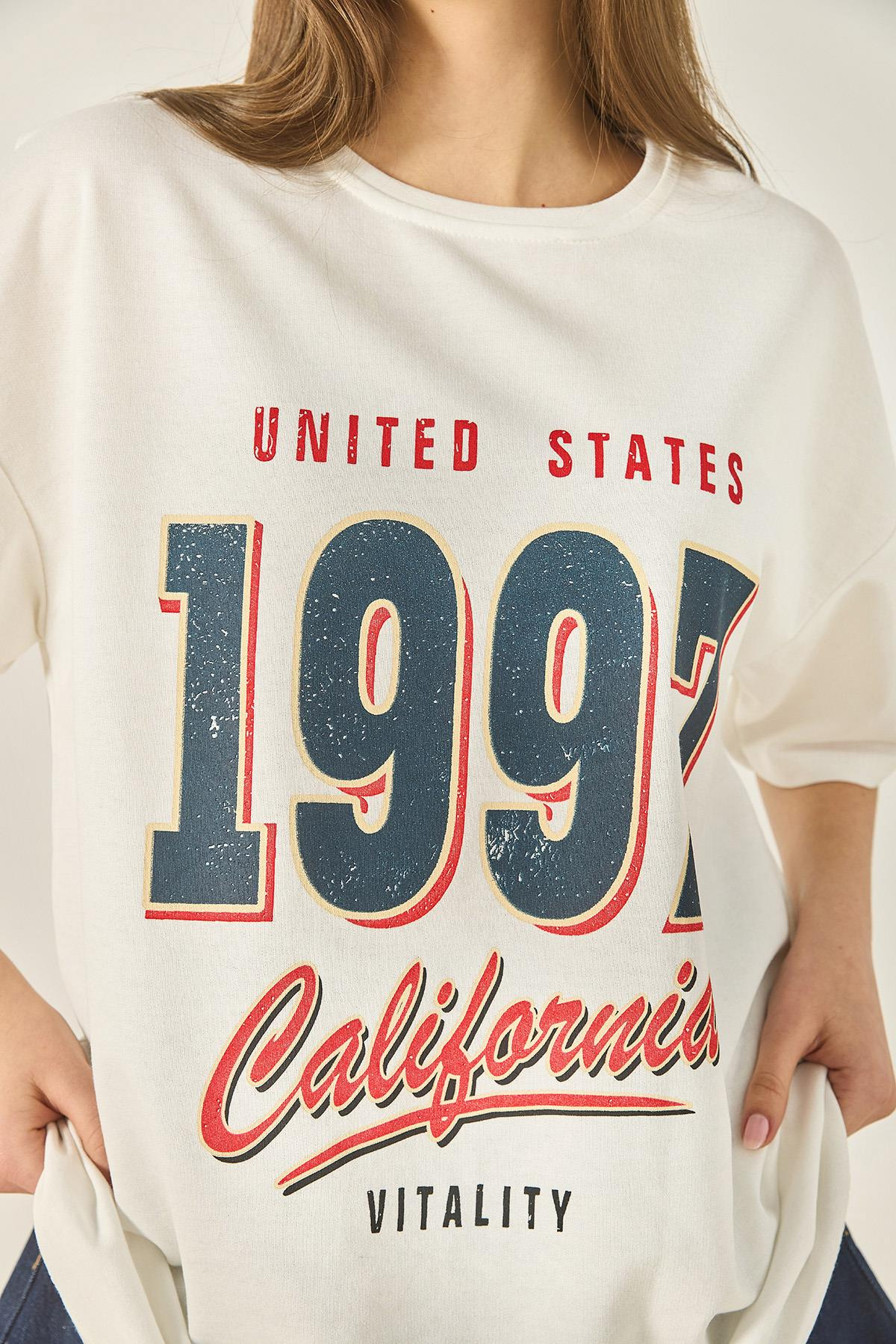 1997 Baskılı Pamuklu Oversize T-Shirt 3056 60284048 - Beyaz