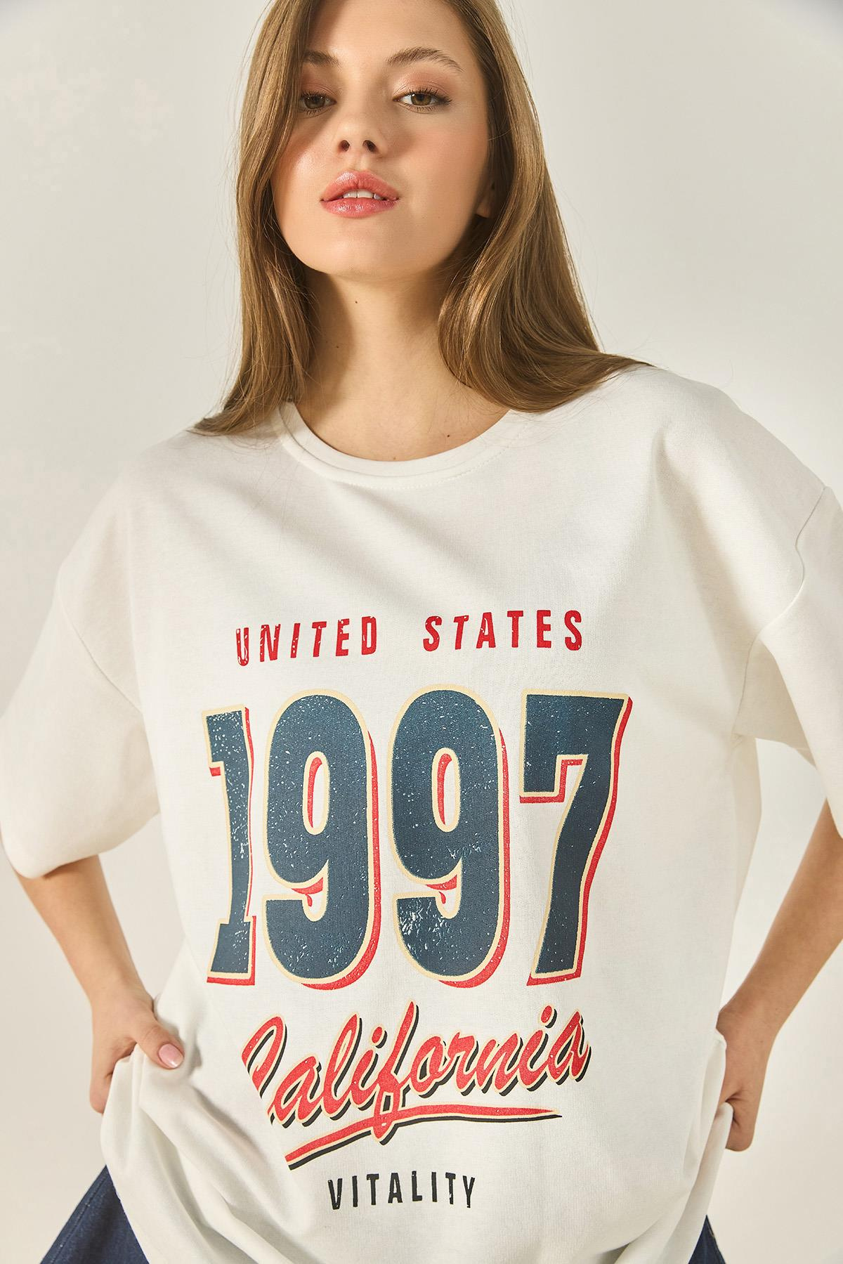 1997 Baskılı Pamuklu Oversize T-Shirt 3056 60284048 - Beyaz