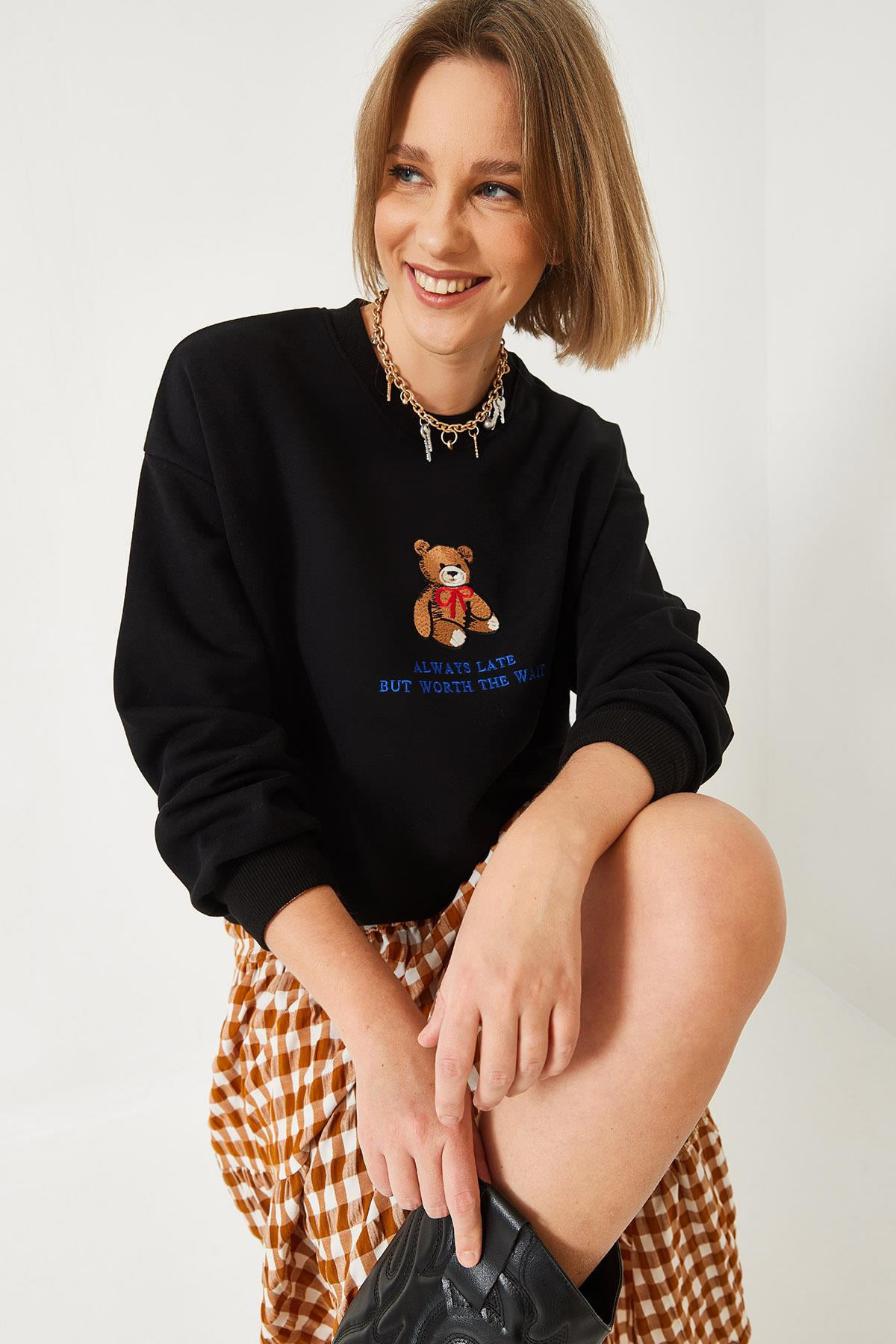 Ayıcık Baskılı Yazılı Ribanalı Basic Sweatshirt ÖS241011 60261314 - Siyah