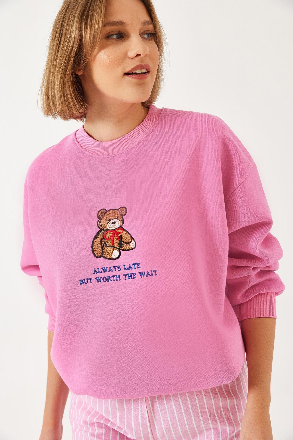 Ayıcık Baskılı Yazılı Ribanalı Basic Sweatshirt ÖS241011 60261314 - Şeker Pembe