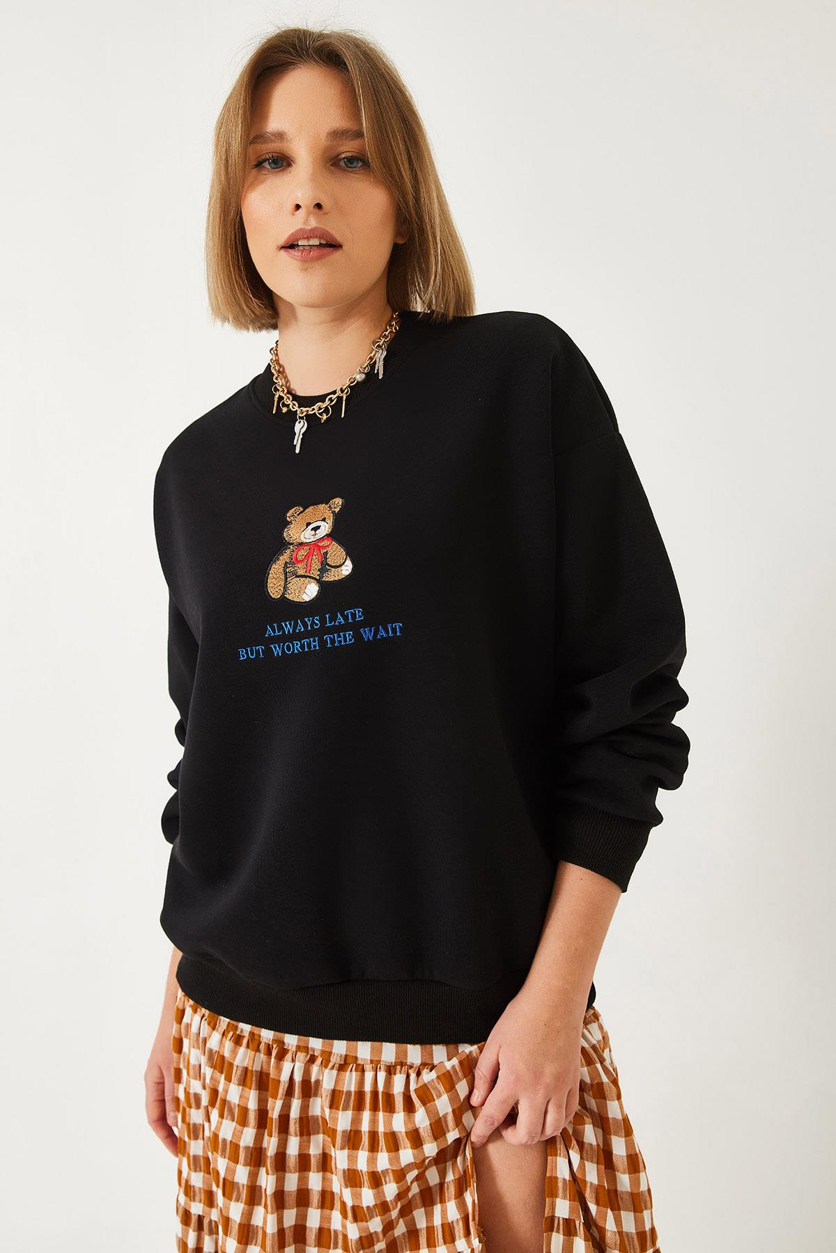 Ayıcık Baskılı Yazılı Ribanalı Basic Sweatshirt ÖS241011 60261314 - Siyah