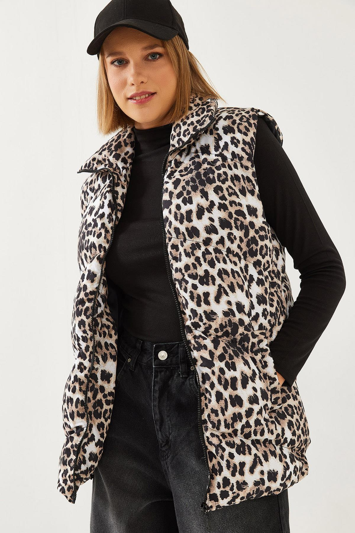 Balıkçı Yaka Leopar Desenli Şişme Yelek 938128 60351234 - Siyah-Camel