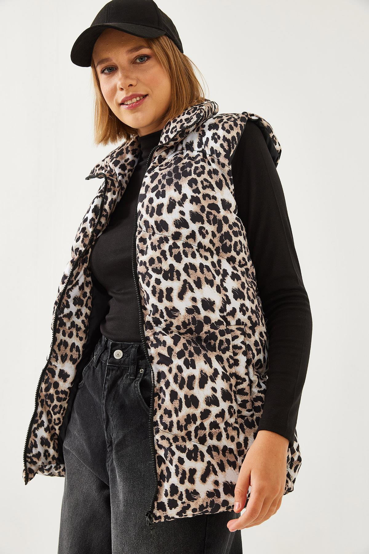 Balıkçı Yaka Leopar Desenli Şişme Yelek 938128 60351234 - Siyah-Camel
