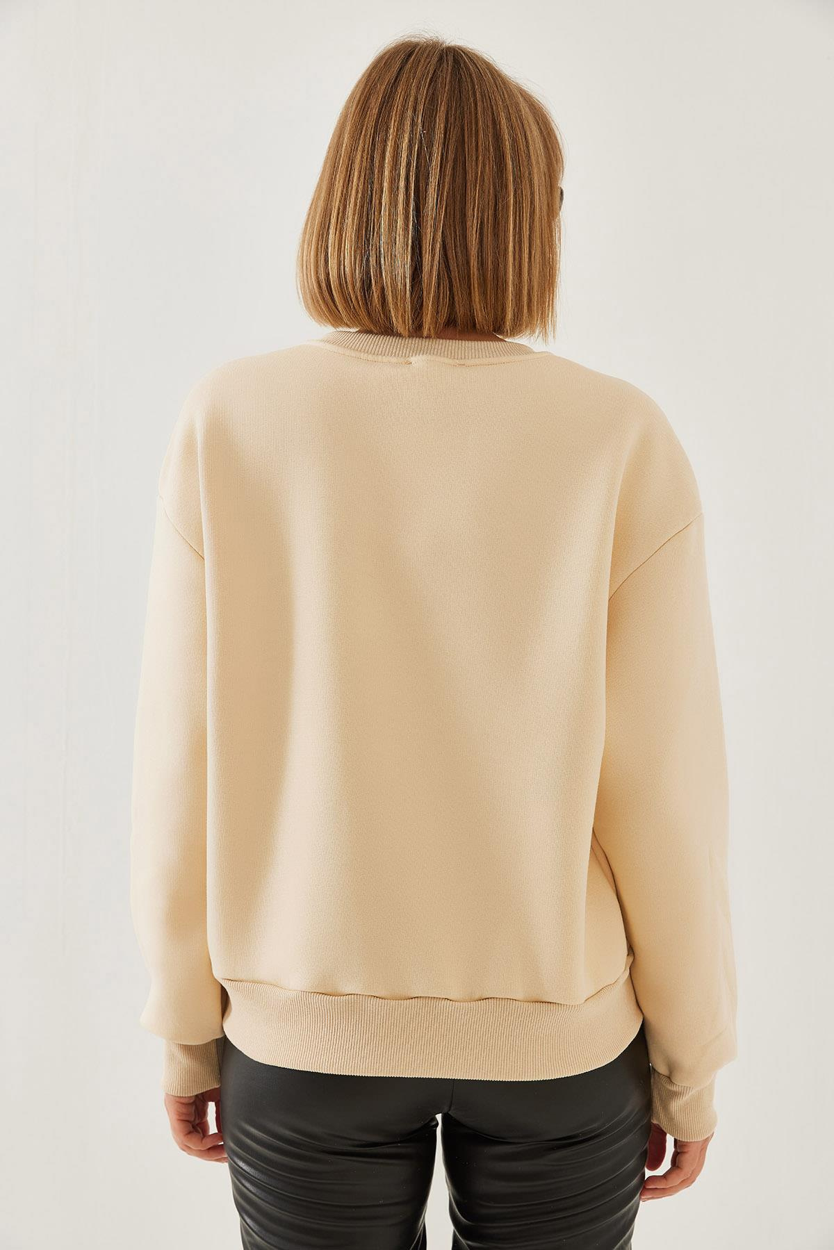 Baskılı Kalp Detaylı Bisiklet Yaka 3 İplik Şardonlu Sweatshirt 60601026 - Bej