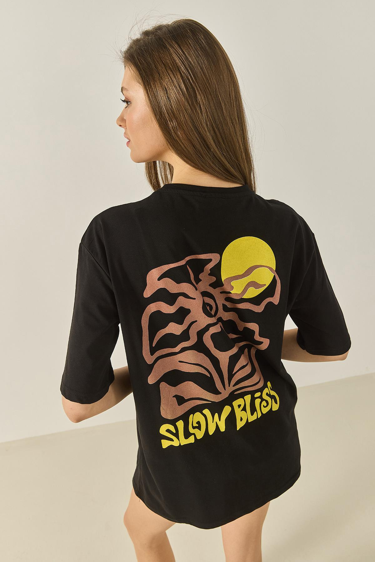 Bisiklet Çiçek Grafik Baskılı Oversize Pamuklu T-Shirt 60284050 - Siyah