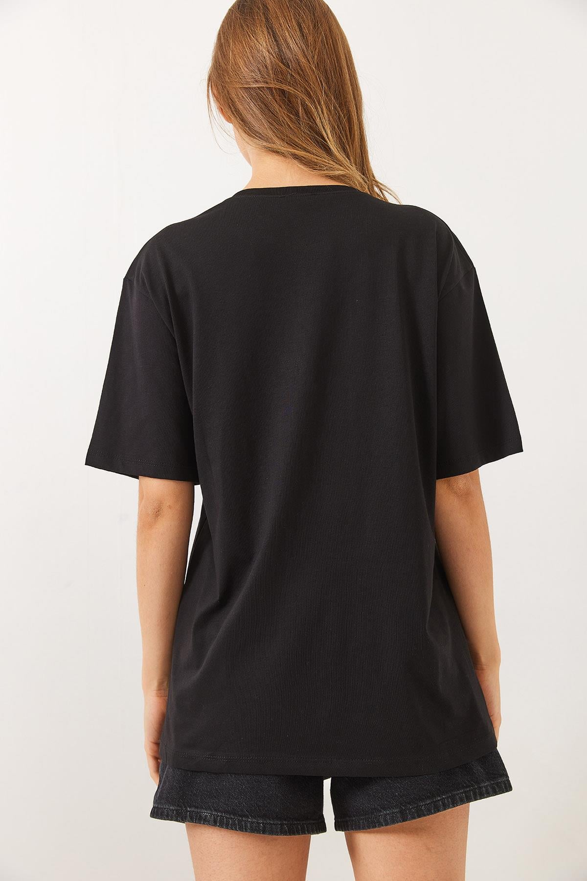 Bisiklet Yaka Boncuk ve Taş Kalp Baskılı T-Shirt 60261389 - Siyah