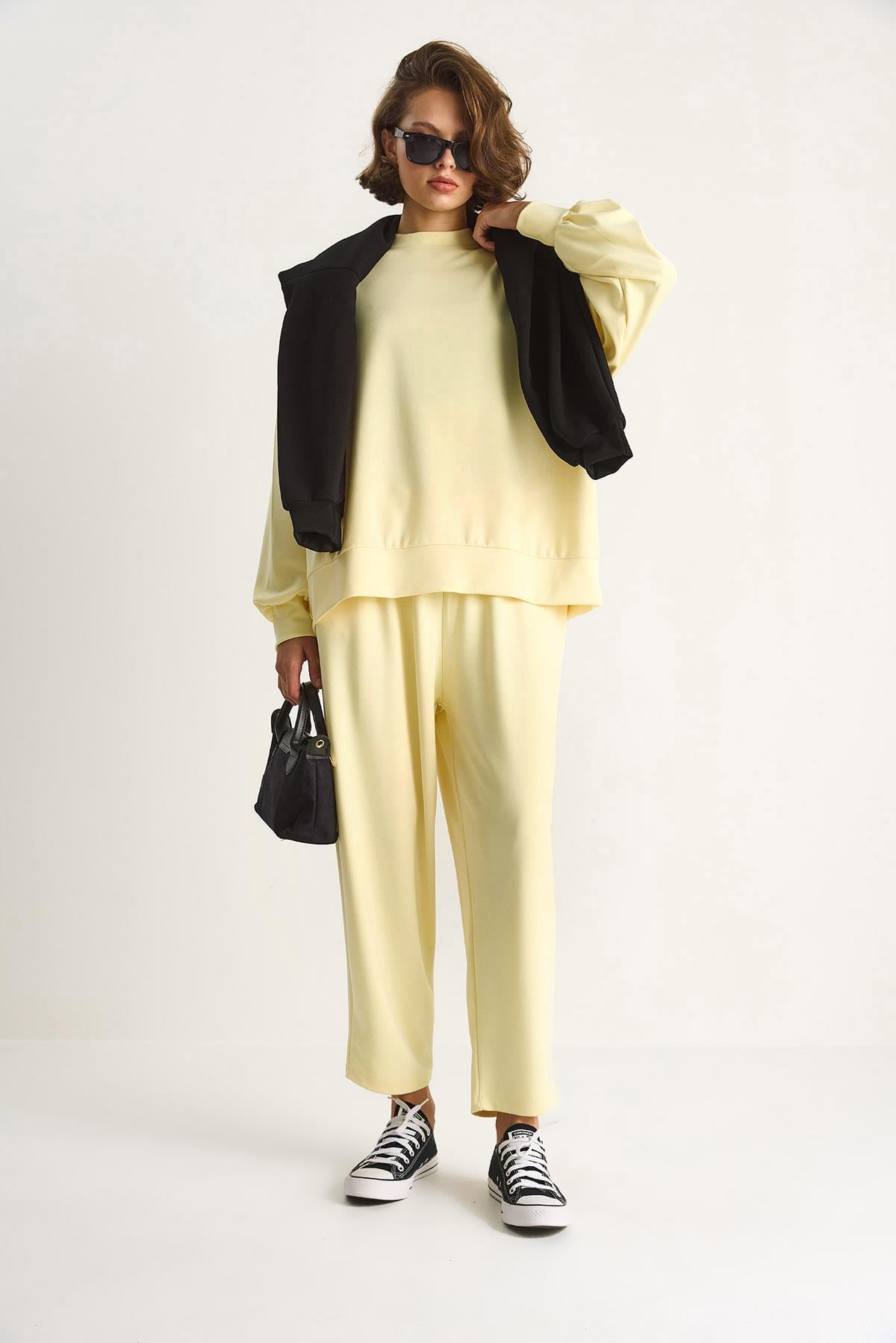 Bisiklet Yaka Oversize Alt-üst Takım 60284065 - Tereyağ ALT - ÜST TAKIM modelleri