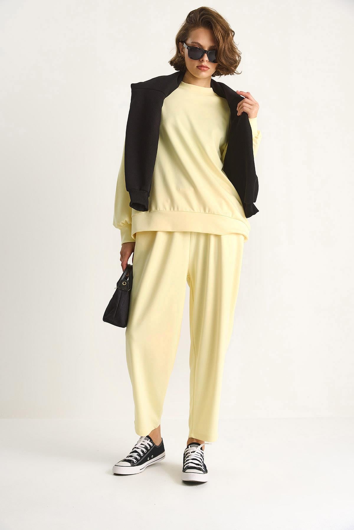 Bisiklet Yaka Oversize Alt-üst Takım 60284065 - Tereyağ ALT - ÜST TAKIM modelleri