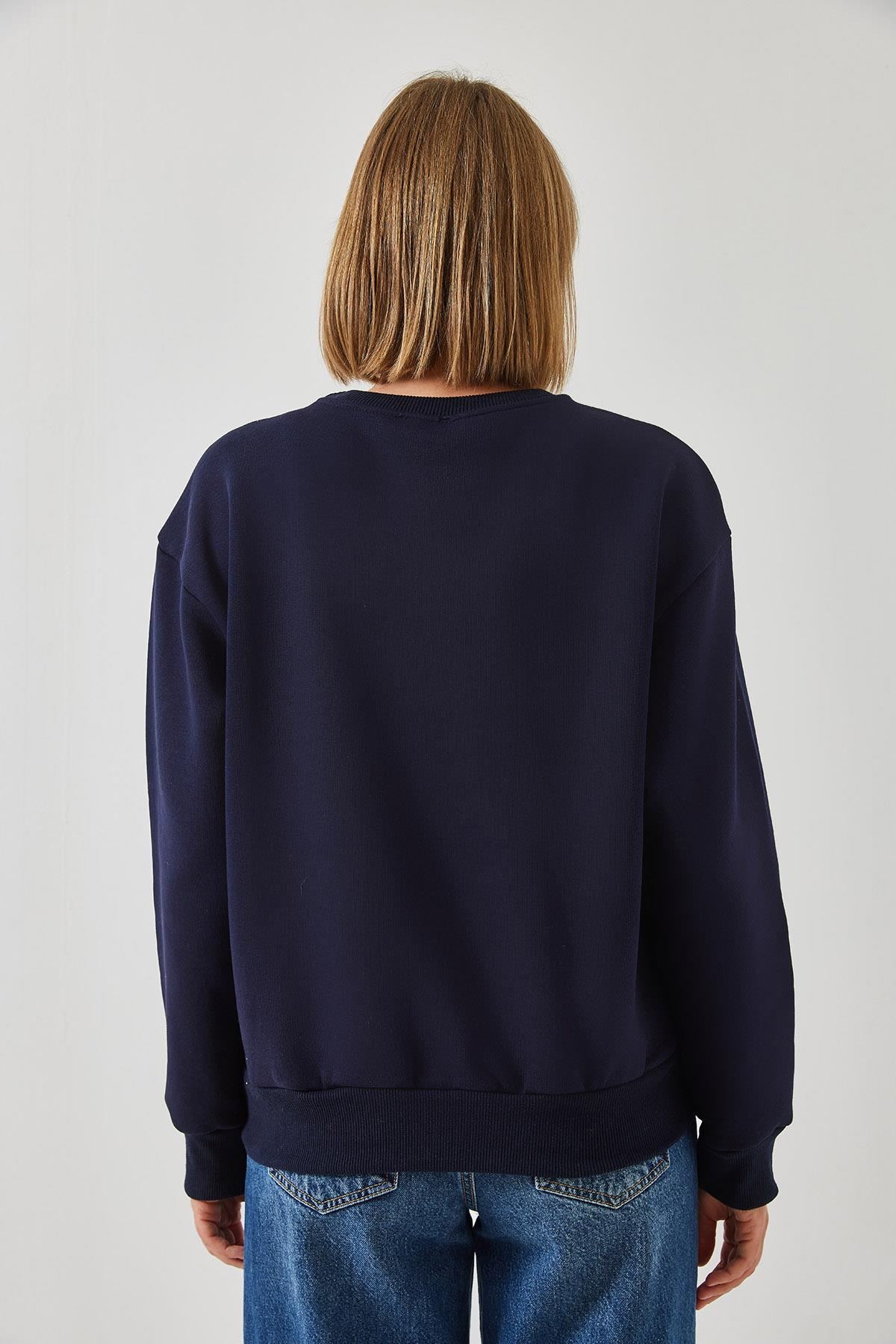 Bol Kesim Yuvarlak Yaka Sweatshirt MBHS022 60601022 - Lacivert