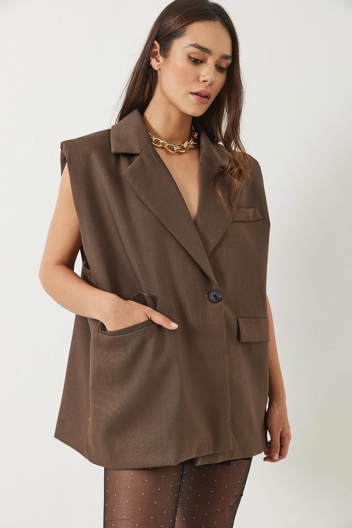 Cep Detaylı Kemerli Vatkalı Oversize Astarlı Blazer Yelek 11143 60281003 - Kahverengi