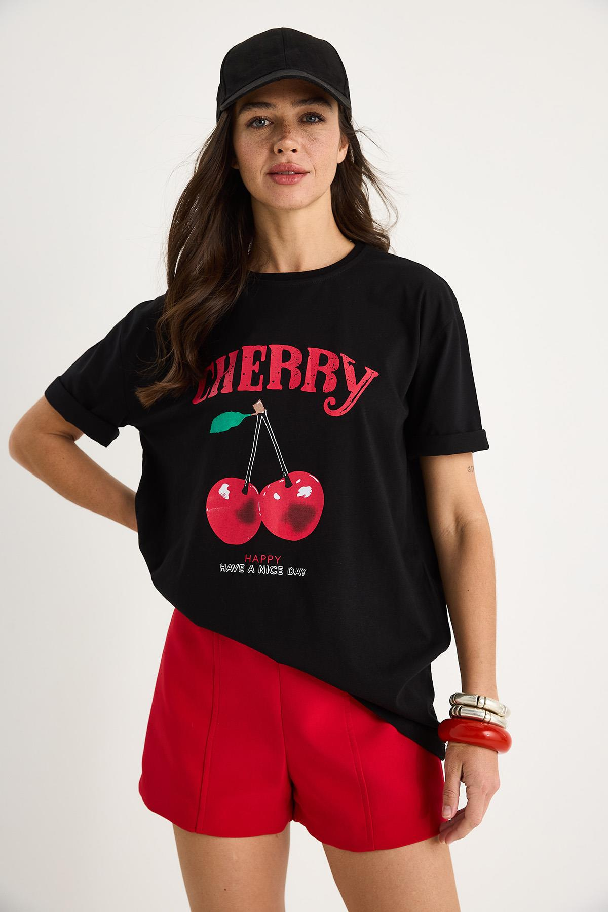 Cherry Baskılı Oversize Basic Pamuklu T-Shirt 04025 60284052 - Siyah
