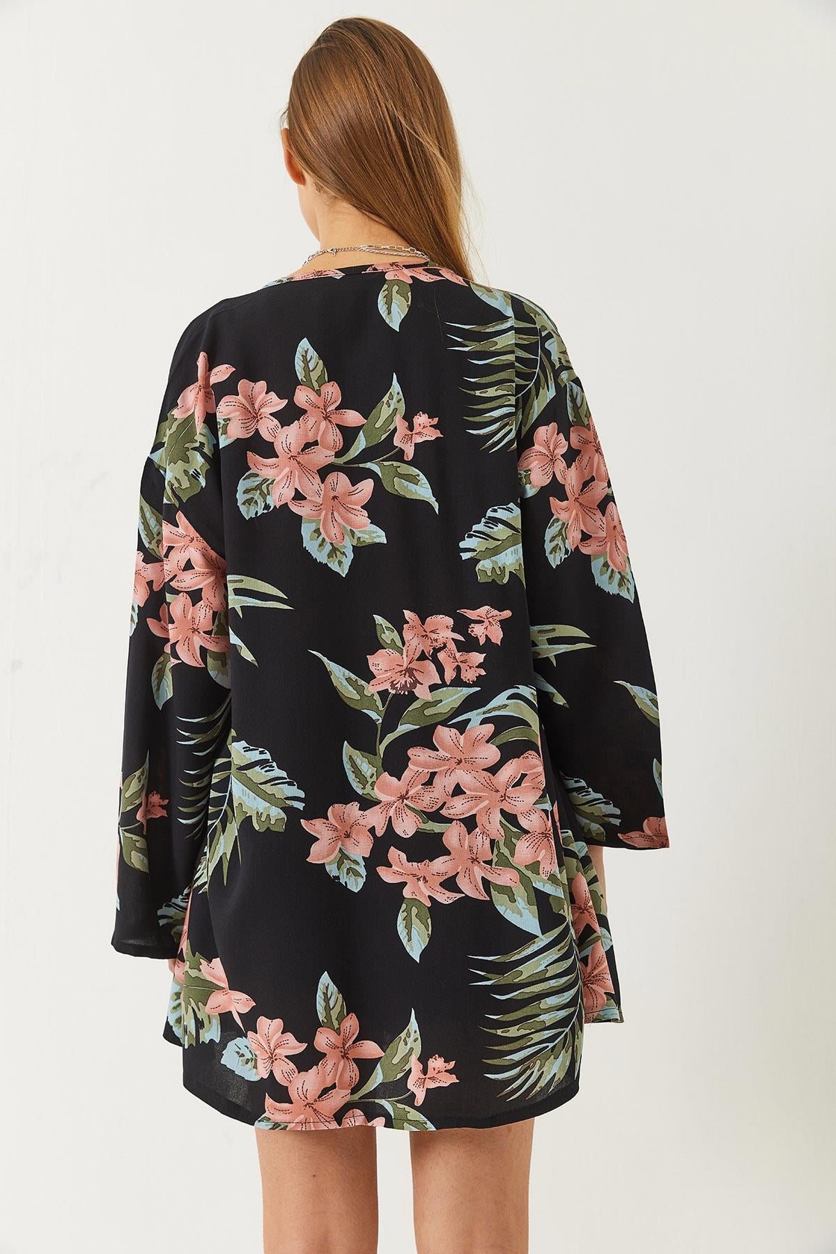 Çiçek Desenli Kısa Viskon Kimono 60261498 - Siyah