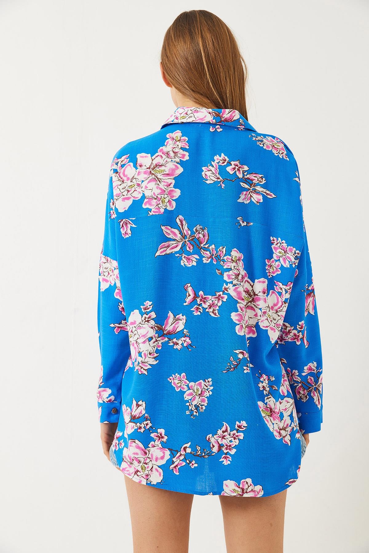 Çiçek Desenli Oversize Viskon Keten Gömlek 60261538 - Mavi-Pembe