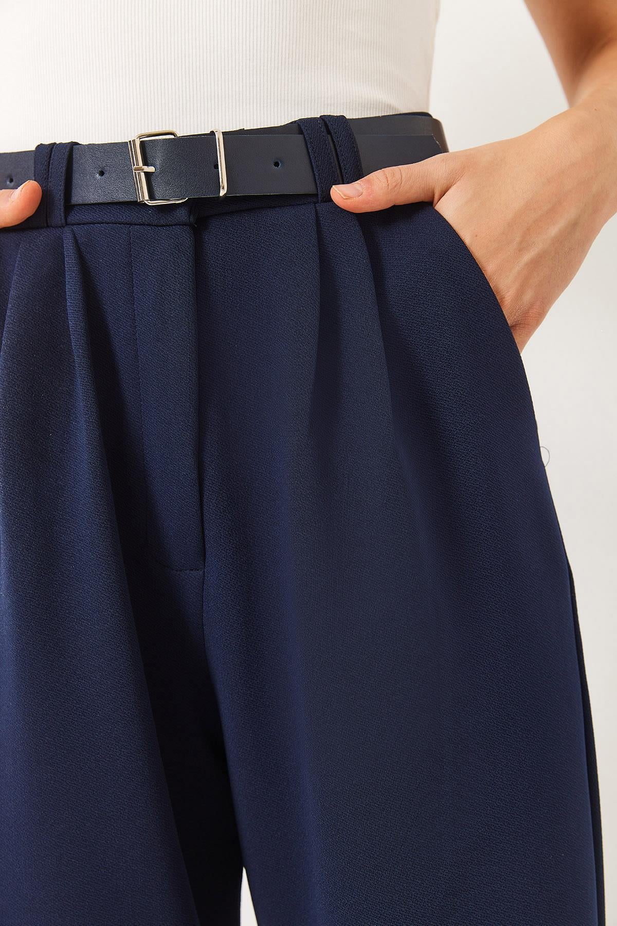 Çift Pile Detaylı Kemerli Örme Pantolon 3851 60261449 - Lacivert
