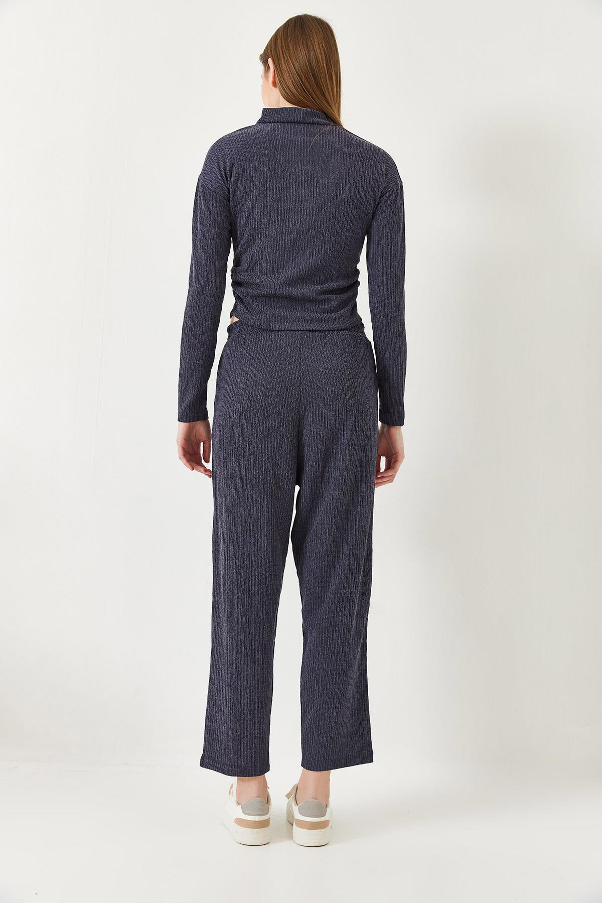 Crop Bluz ve Beli Lastikli Pantolonlu Alt Üst Takım 60261363 - Lacivert