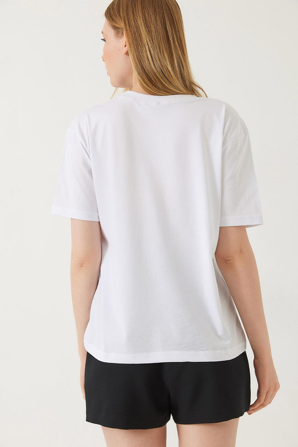 Dekoratif Dikişli Bisiklet Yaka Tshirt 60602001 - Beyaz