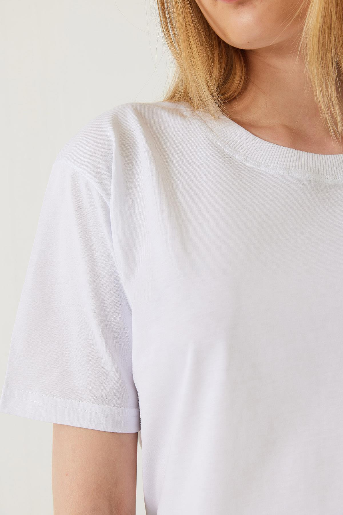 Dekoratif Dikişli Bisiklet Yaka Tshirt 60602001 - Beyaz