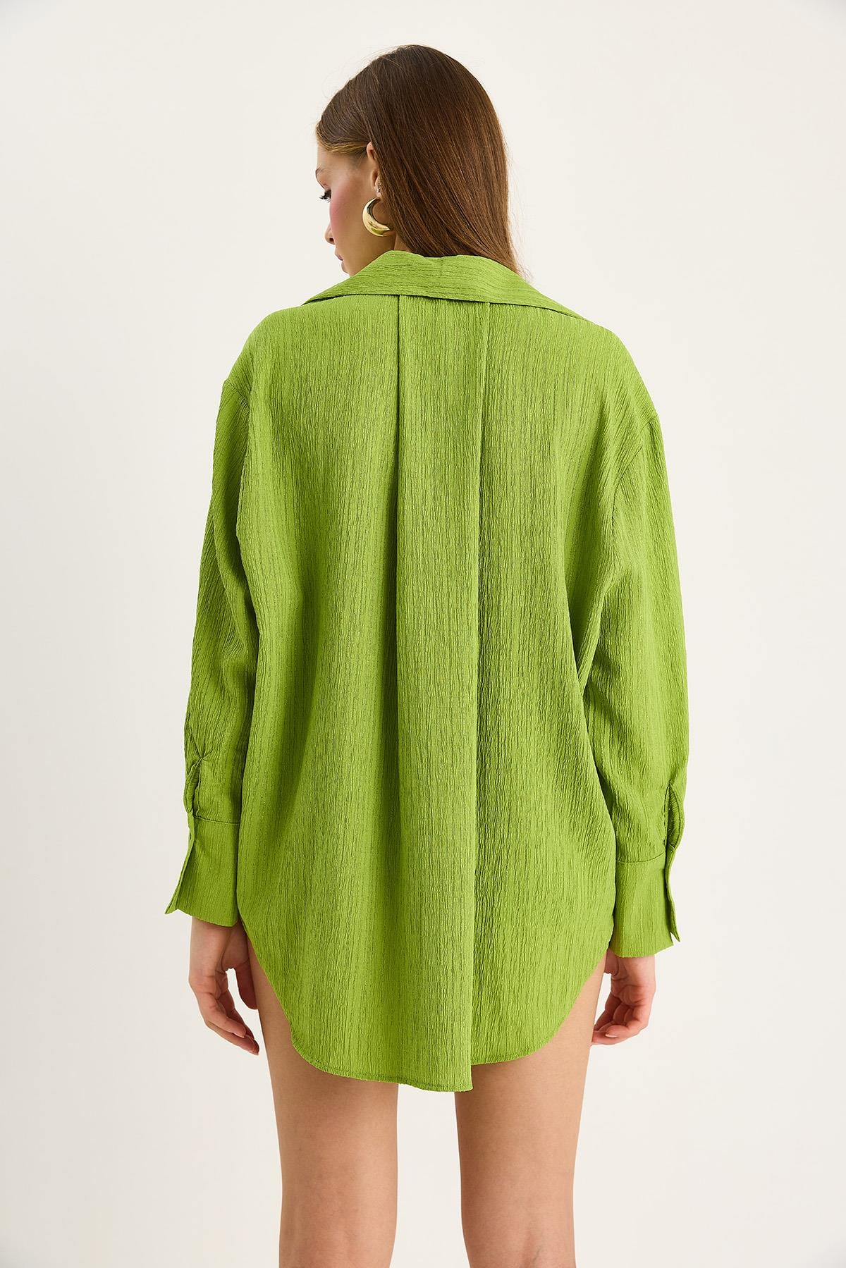 Düşük Omuz Oversize Basic Bürümcük Gömlek 60392 60271069 - Fıstık Yeşili