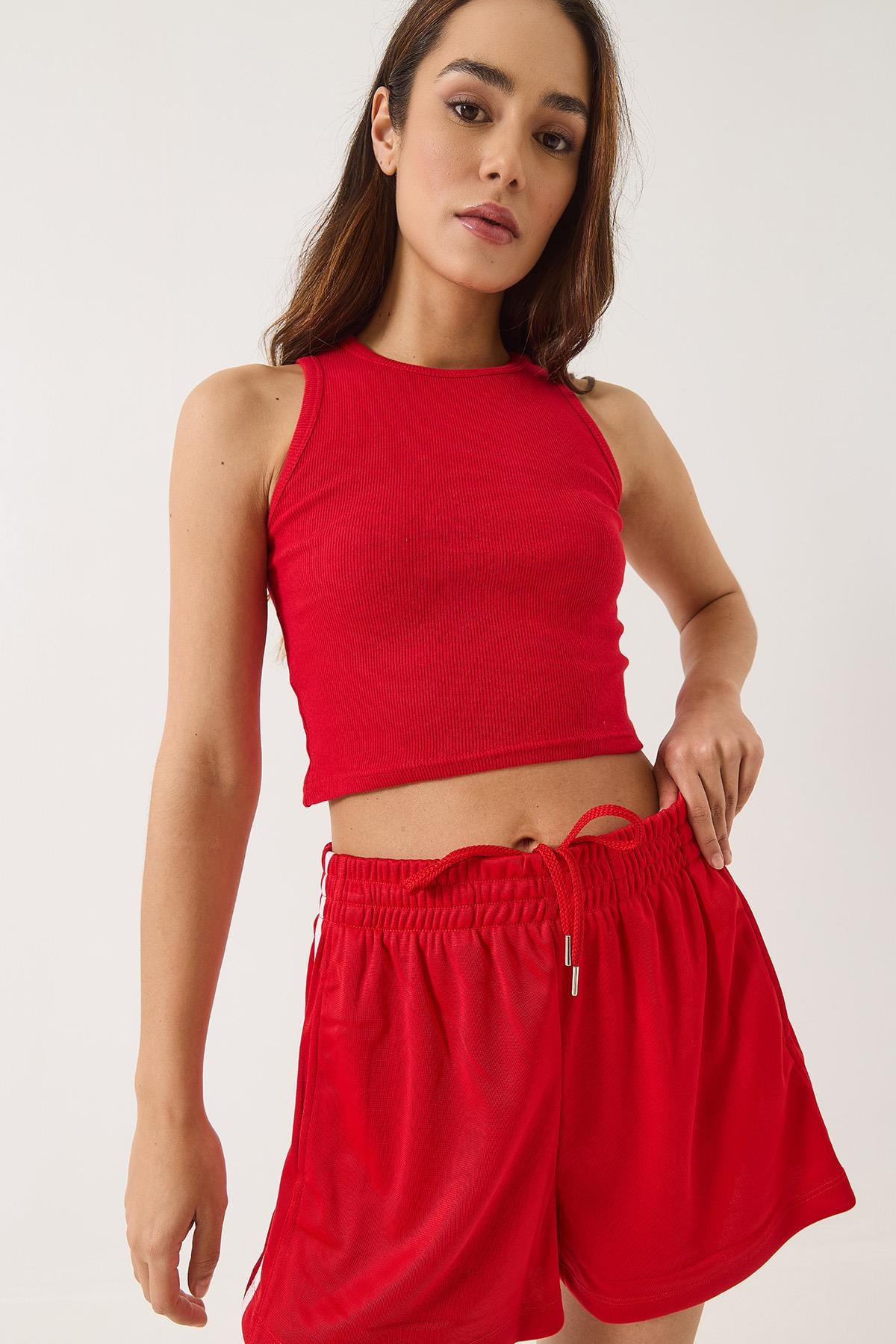 Fitilli Halter Yaka Kaşkorse Basic Crop Top Atlet 60602045 - Kırmızı