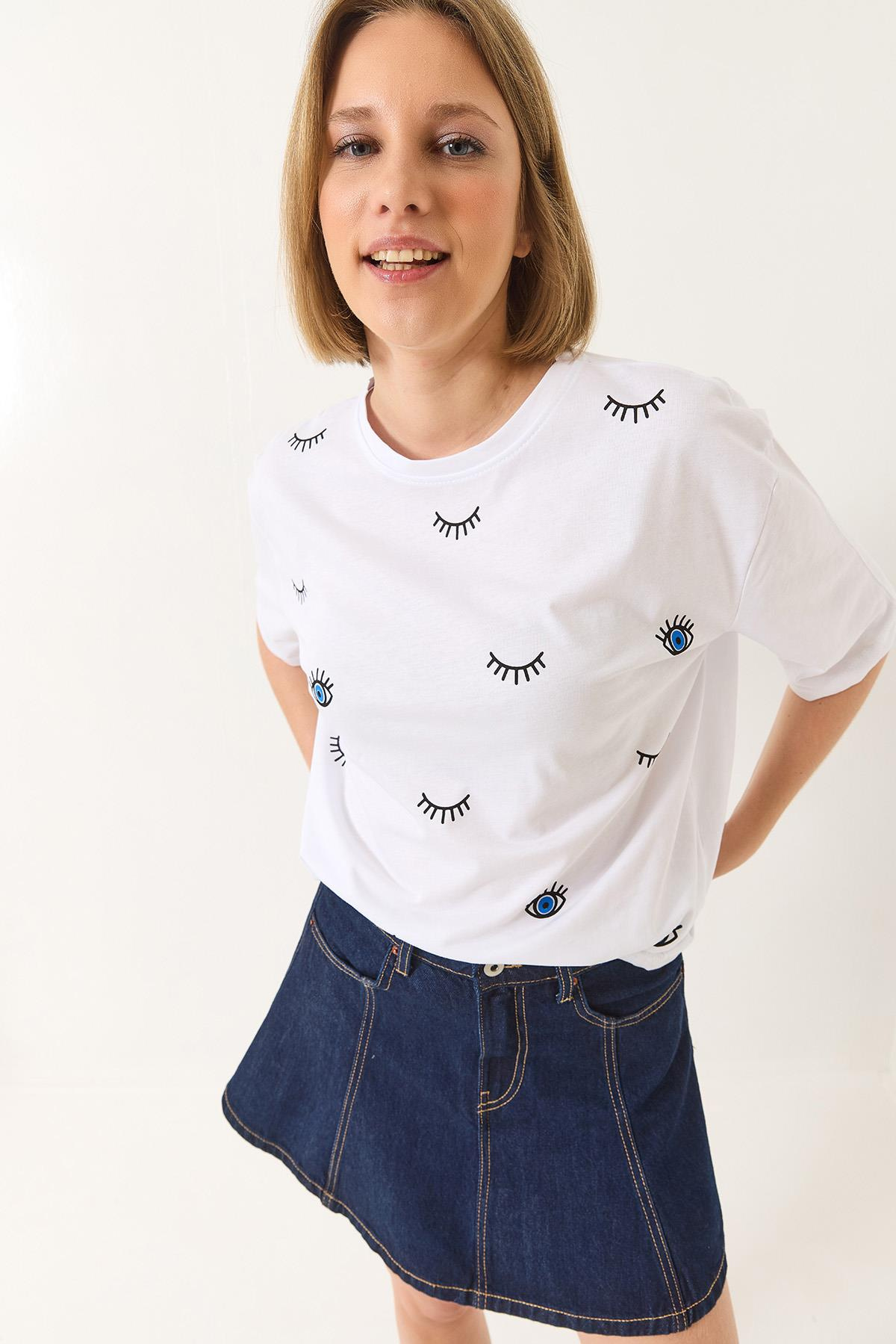 Göz Baskılı Kısa Kollu Pamuklu Oversize T-Shirt 60283184 - Beyaz