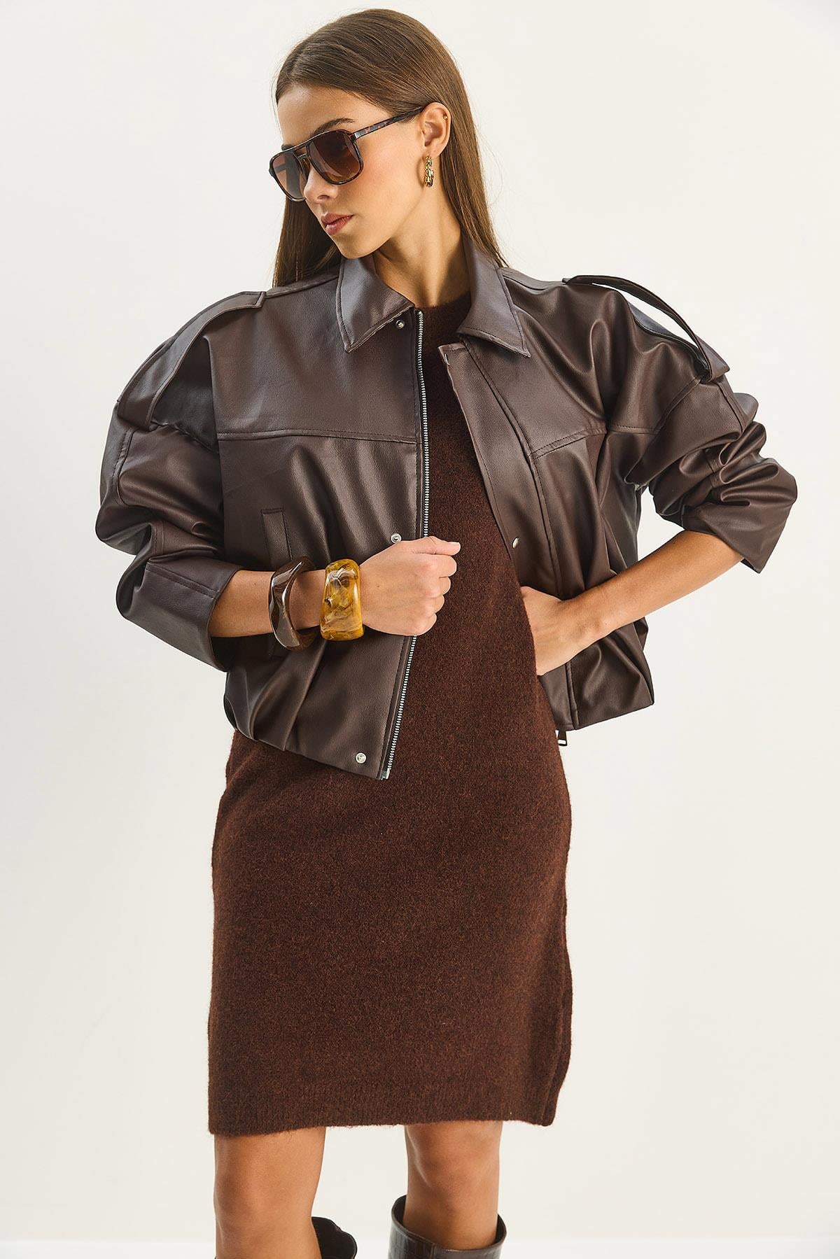 Kadın Apolet Detaylı Cepli Oversize Suni Deri Bomber Ceket 1055 60283650 - Acı Kahve CEKET modelleri
