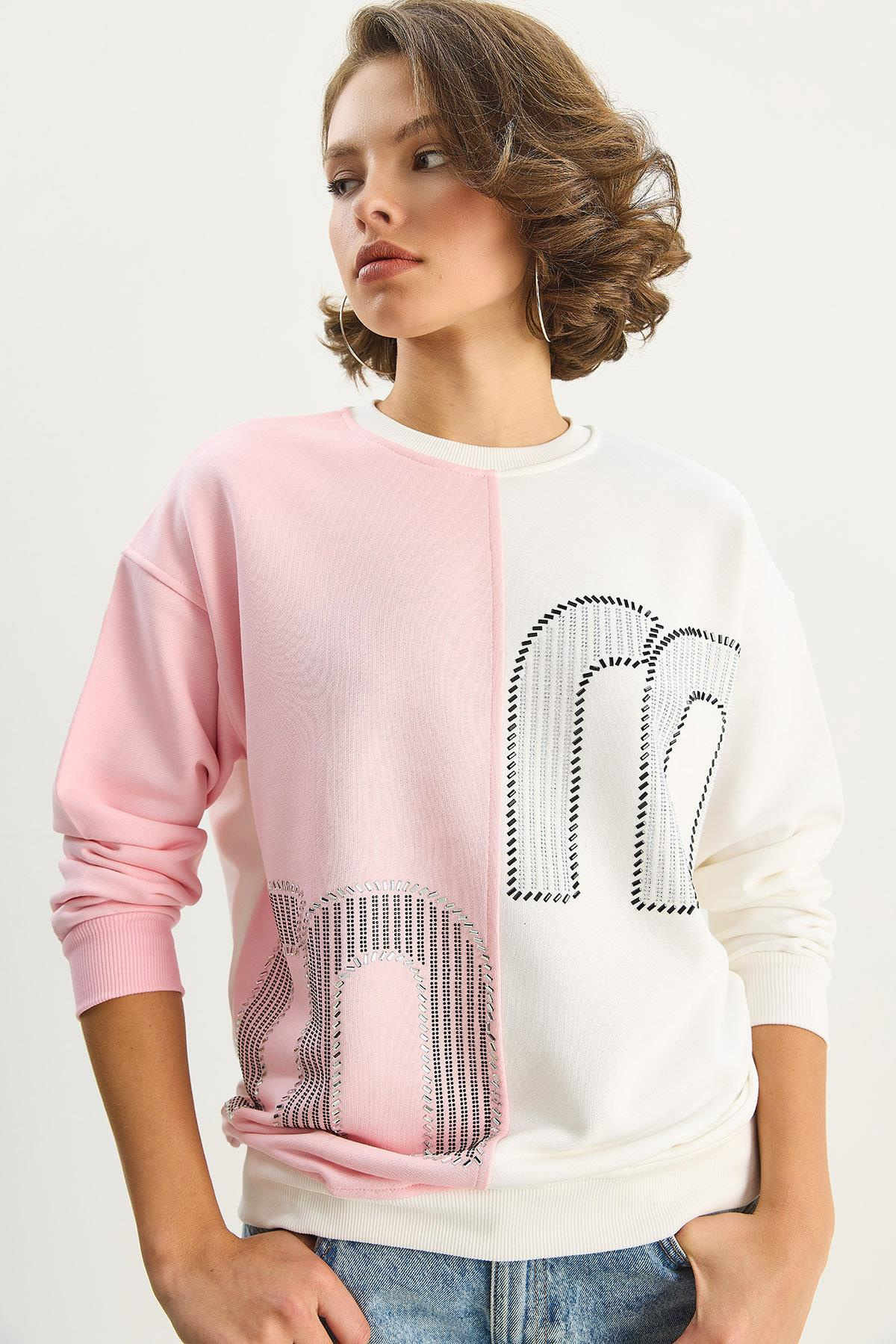 Kadın Bisiklet Yaka Taş İşlemeli Renk Bloklu Oversize Sweatshirt 1453 60283634 - Ekru-Pembe SWEATSHİRT modelleri