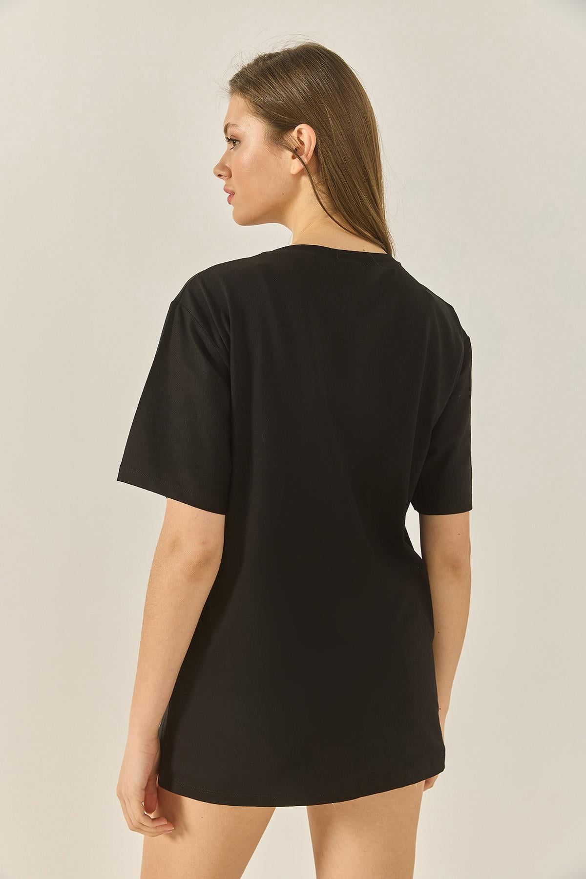 Kadın Bisiklet Yaka Tüy Desen Boncuk İşlemeli Oversize Pamuklu T-Shirt 1820 60283285 - Siyah