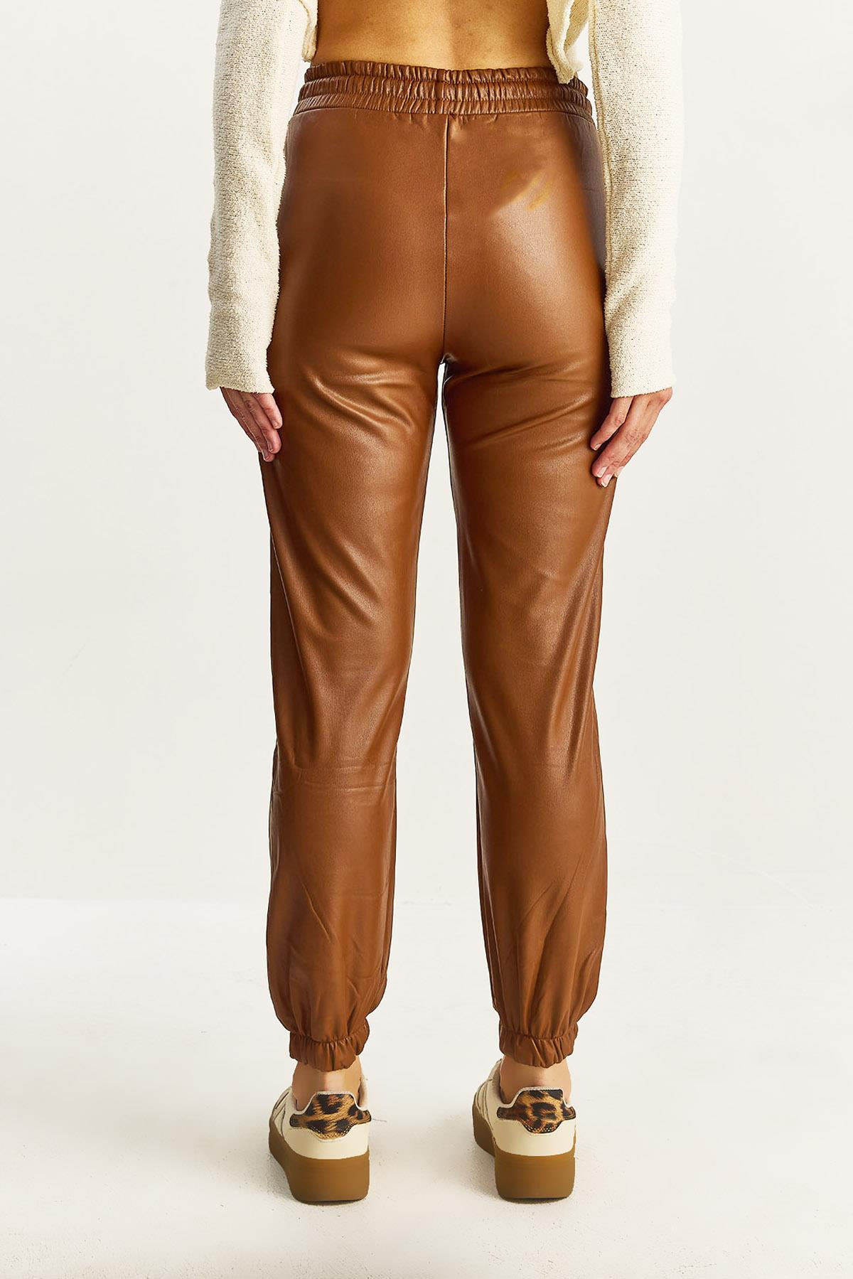 Kadın İçi Kürklü Paça ve Bel Lastikli Cep Detaylı Suni Deri Pantolon 1548 60282042 - Camel PANTOLON modelleri