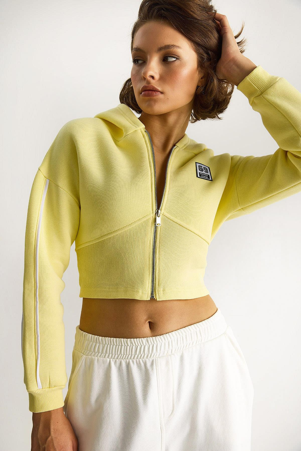 Kadın Kapüşonlu Fermuarlı Korse Detaylı Şardonlu Crop Hırka 6867 60283525 - Limon Sarısı HIRKA modelleri