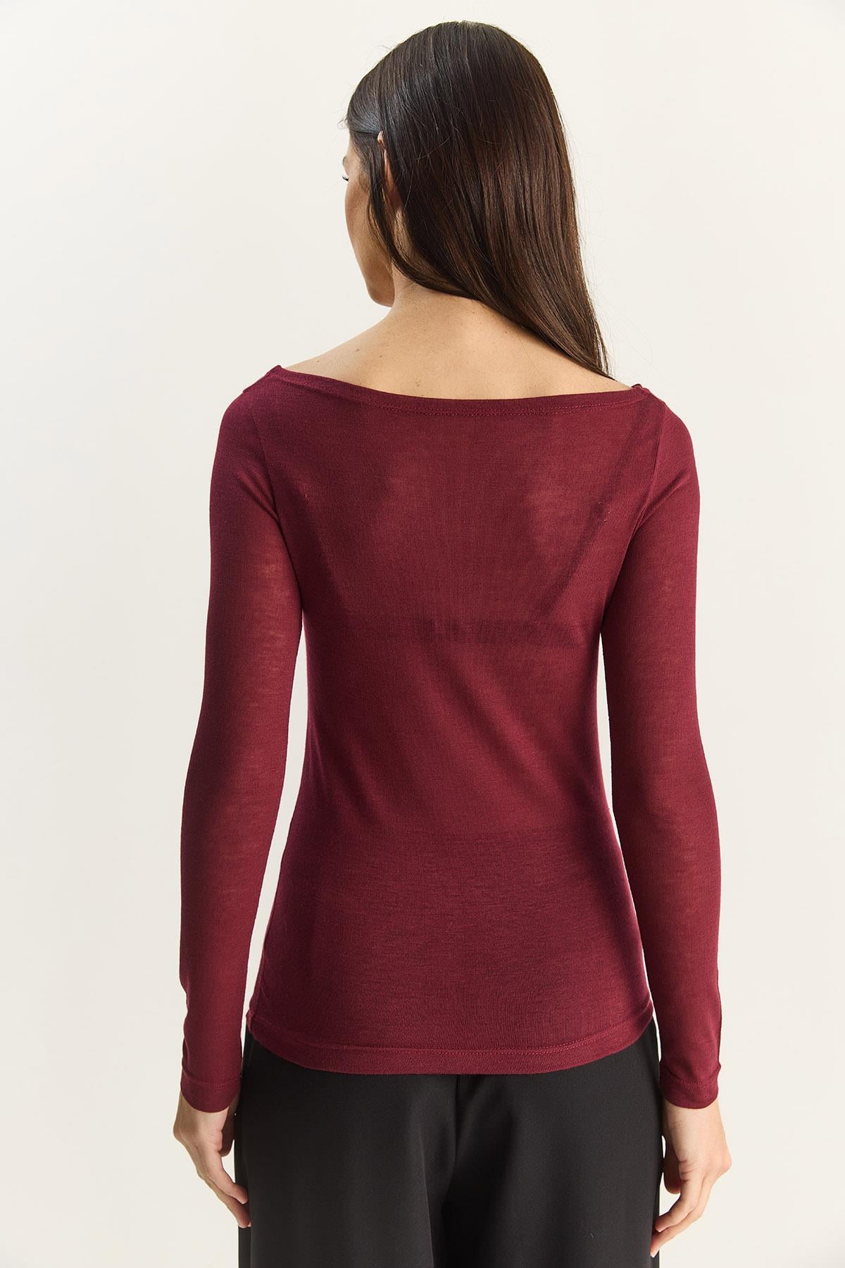 Kadın Kayık Yaka Modal Ultra Hafif Bluz 1010 60283864 - Bordo BLUZ modelleri