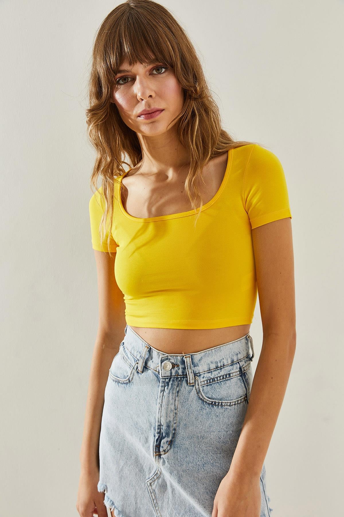Kadın Kısa Kol Crop Bluz 60251251 - Sarı BLUZ modelleri