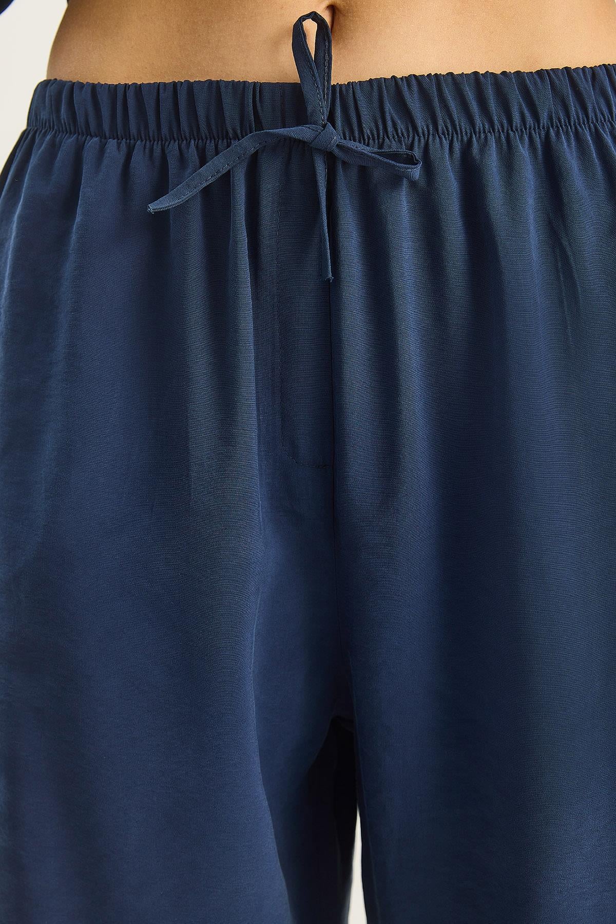 Kadın Modal Tek Cepli Oversize Gömlek Yüksek Bel Bol Pantolon Takım 210 60283673 - Lacivert ALT - ÜST TAKIM modelleri
