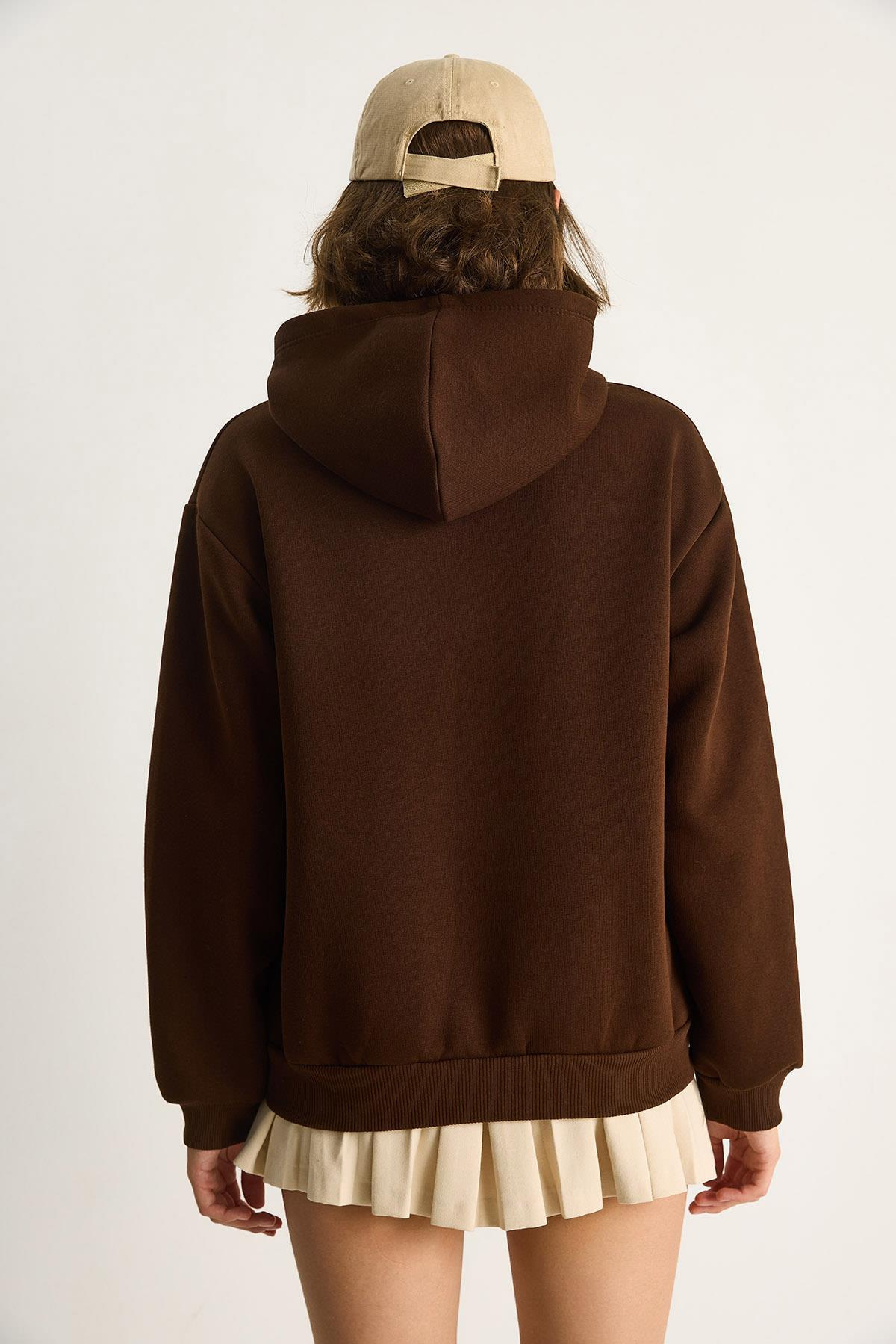 Kadın Nakış İşlemeli Kapüşonlu Kanguru Cepli Sweatshirt 6045 60284098 - Kahve SWEATSHİRT modelleri