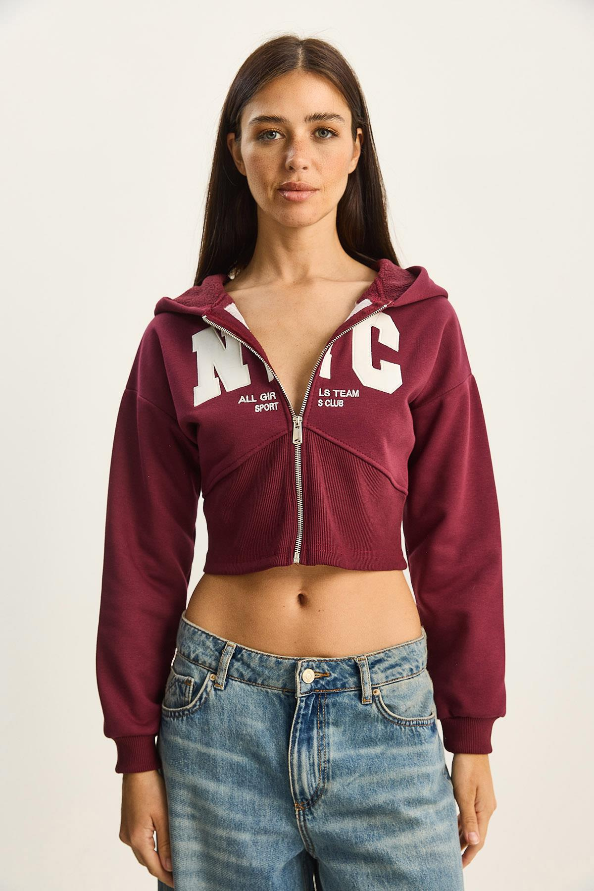 Kadın NYC Nakışlı Üç İplik Şardonlu Kapüşonlu Crop Hırka 6942 60283794 - Bordo HIRKA modelleri