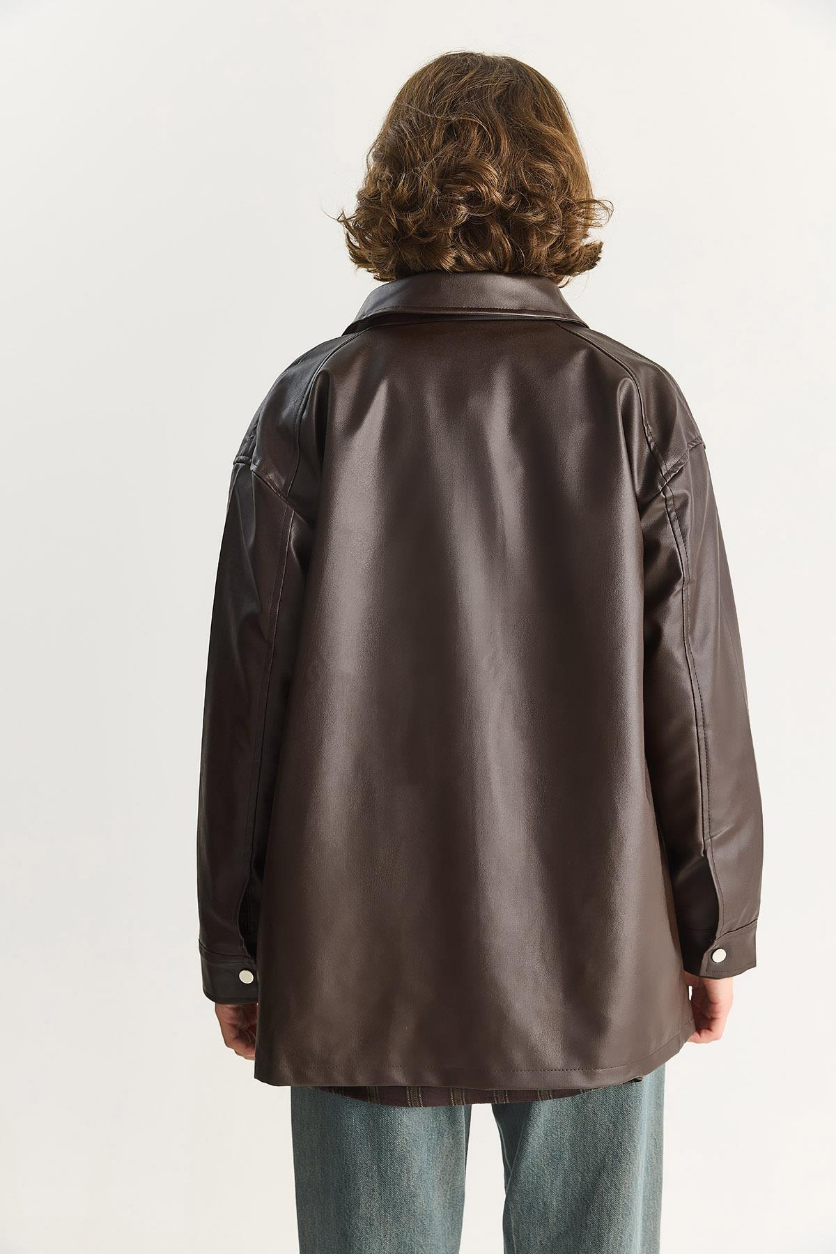 Kadın Oversize Fermuarlı Büyük Cep Detaylıb Astarlı Suni Deri Ceket 3130 60283559 - Acı Kahve CEKET modelleri