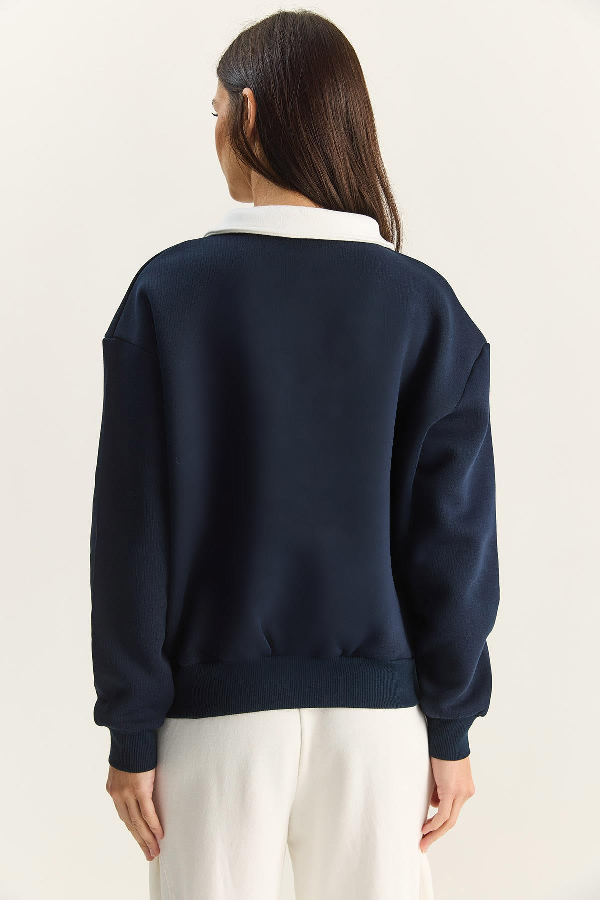Kadın Polo Yaka Chicago Baskılı Üç İplik Şardonlu Sweatshirt 60601050 - Lacivert SWEATSHİRT modelleri