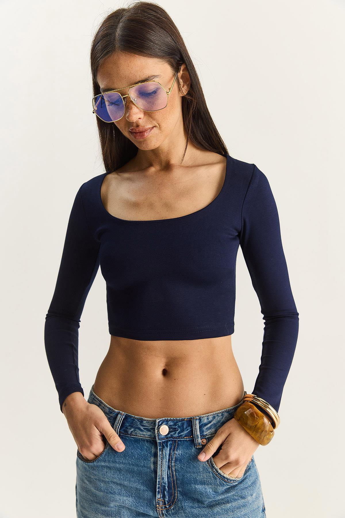 Kadın Soft Touch Kare Yaka Uzun Kollu Basic Bluz 0380 60283878 - Lacivert BLUZ modelleri