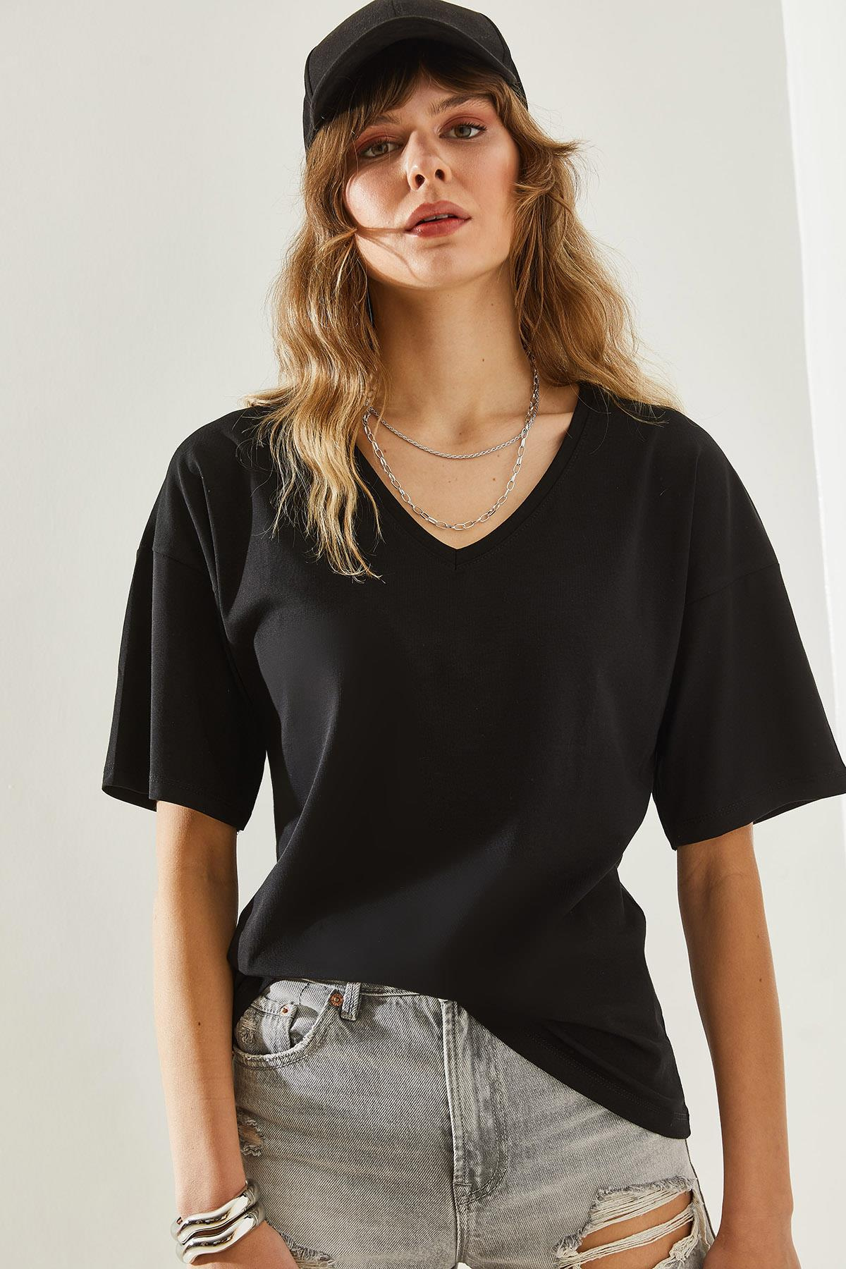 Kadın V Yaka Kısa Kollu Basic T-Shirt 60251204 - Siyah T-SHİRT modelleri