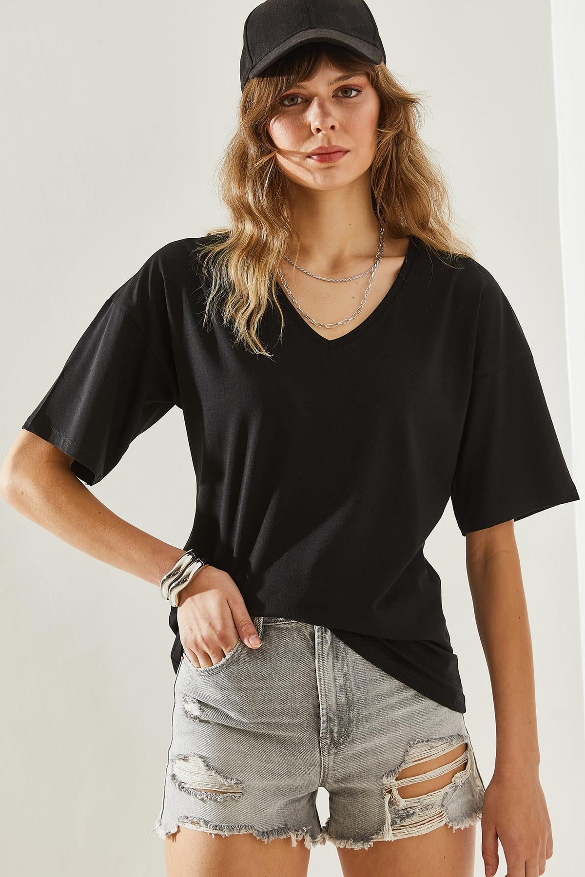 Kadın V Yaka Kısa Kollu Basic T-Shirt 60251204 - Siyah T-SHİRT modelleri