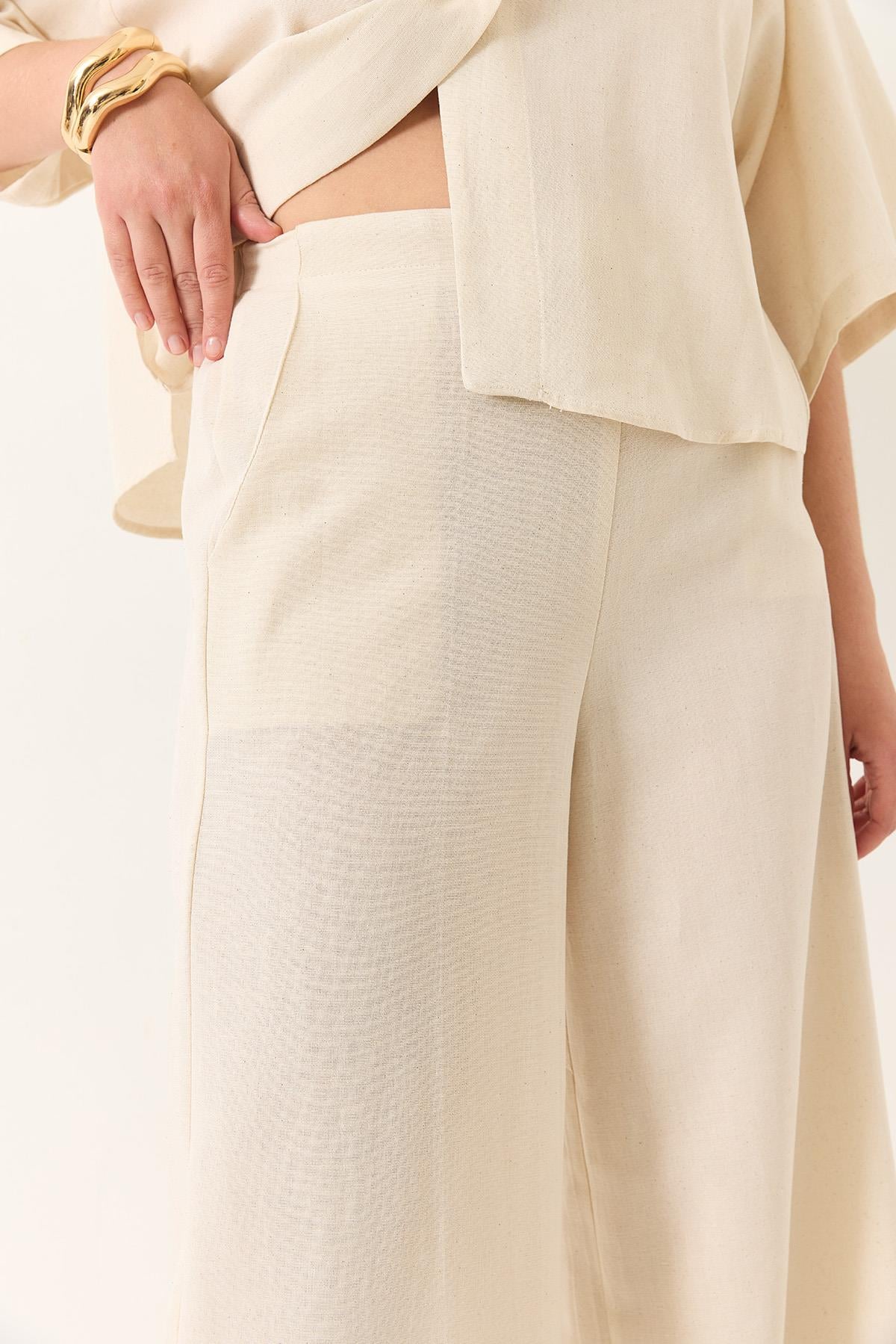 Kadın V Yaka Yarasa Kol Keten Kimono Palazzo Pantolonlu Alt-Üst Takım 9295 60281019 - Bej