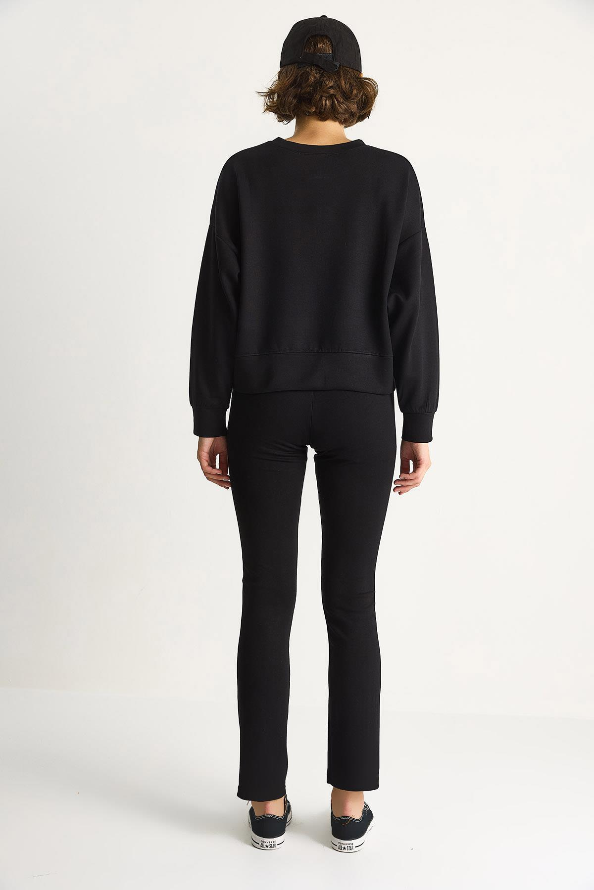 Kadın Yumuşak Dokulu Bisiklet Yaka Oversize Sweat Pantolon Viskon Dalgıç Takım 6819 60283531 - Siyah ALT - ÜST TAKIM modelleri