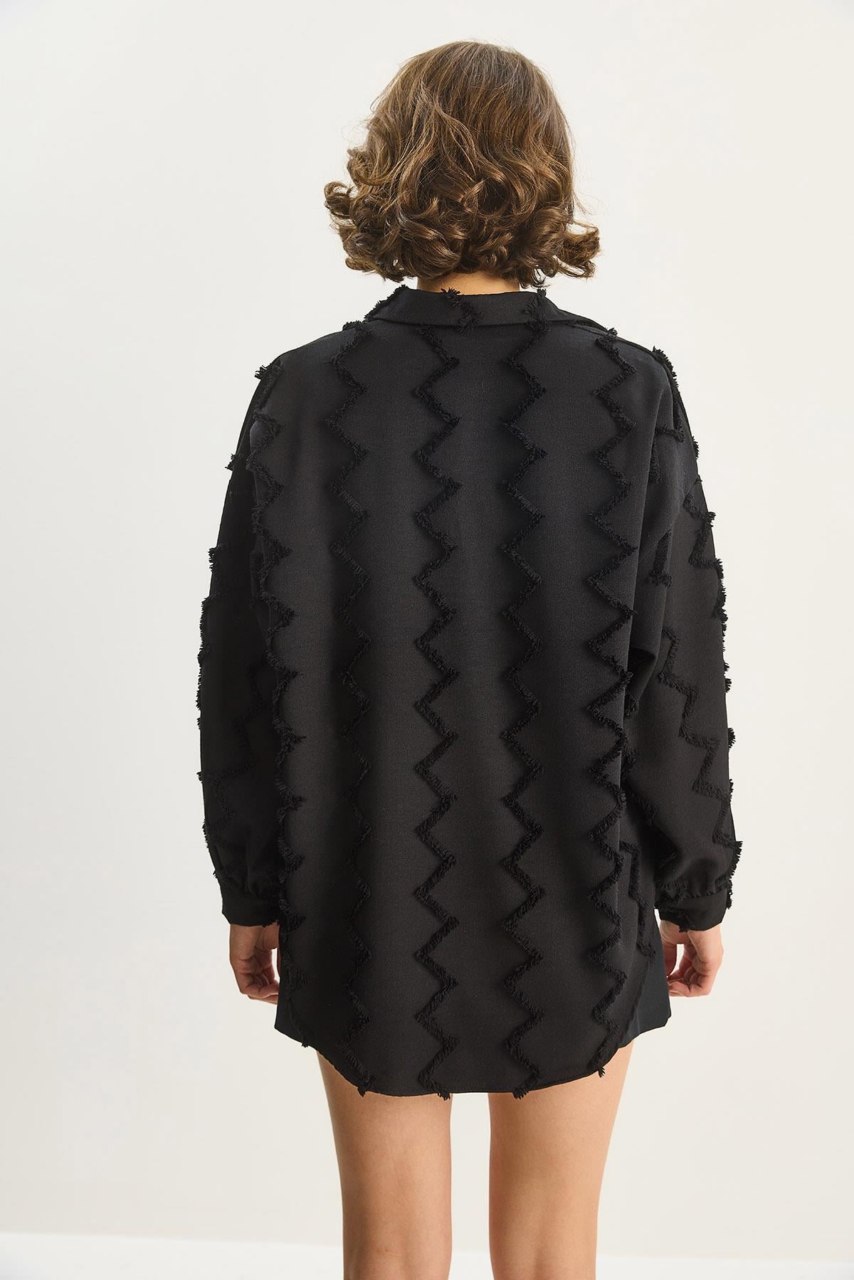 Kadın Zikzak Püsküllü Oversize Gömlek 2147 60283638 - Siyah GÖMLEK modelleri