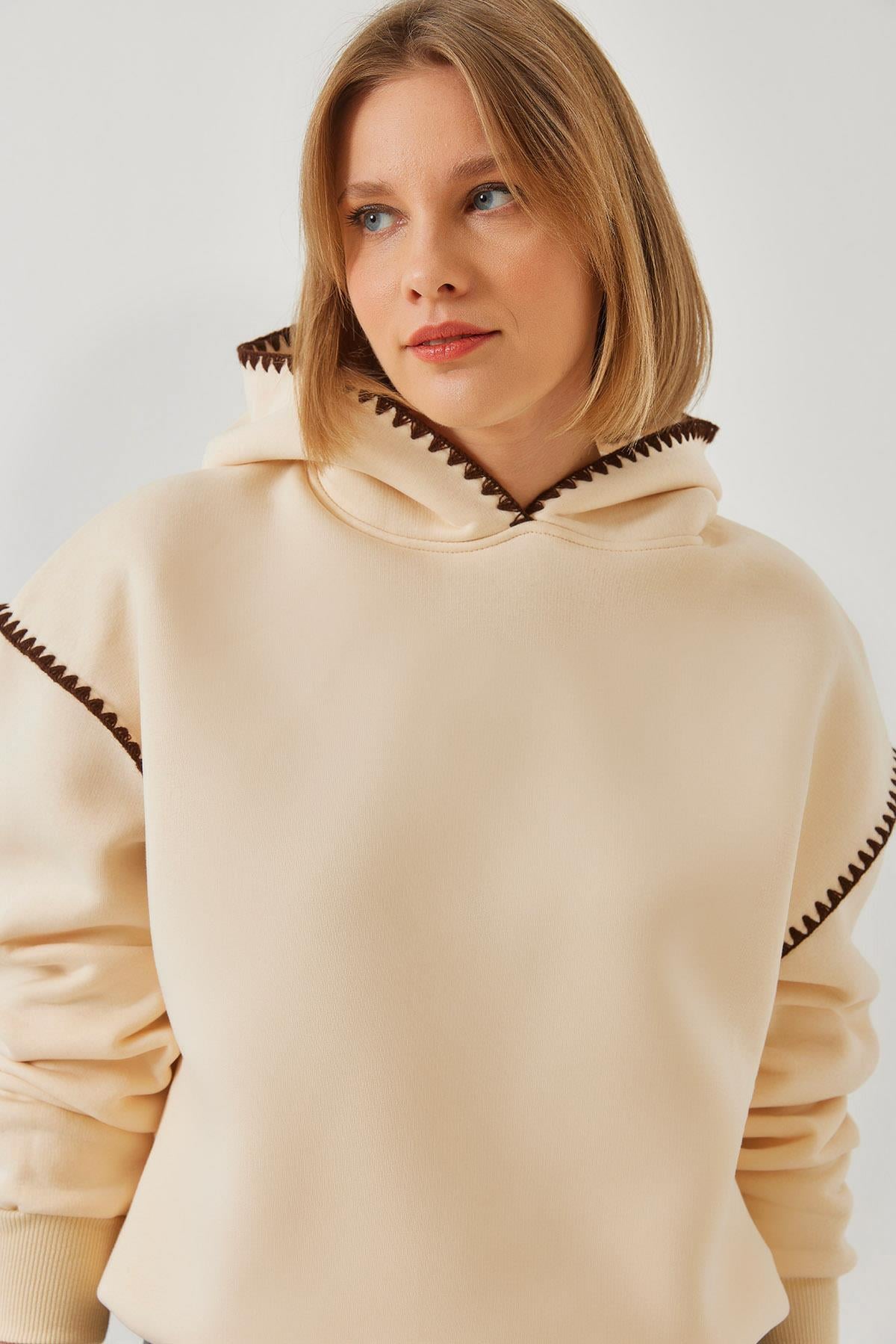 Kapişonlu Dantel Detaylı Sweatshirt 60601028 - Bej