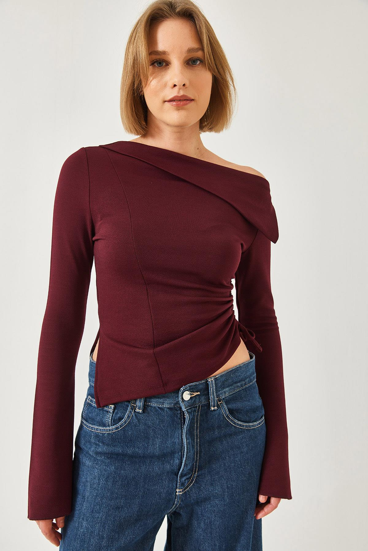 Kayık Yaka Asimetrik Kesim Büzgülü Bluz 60261338 - Bordo