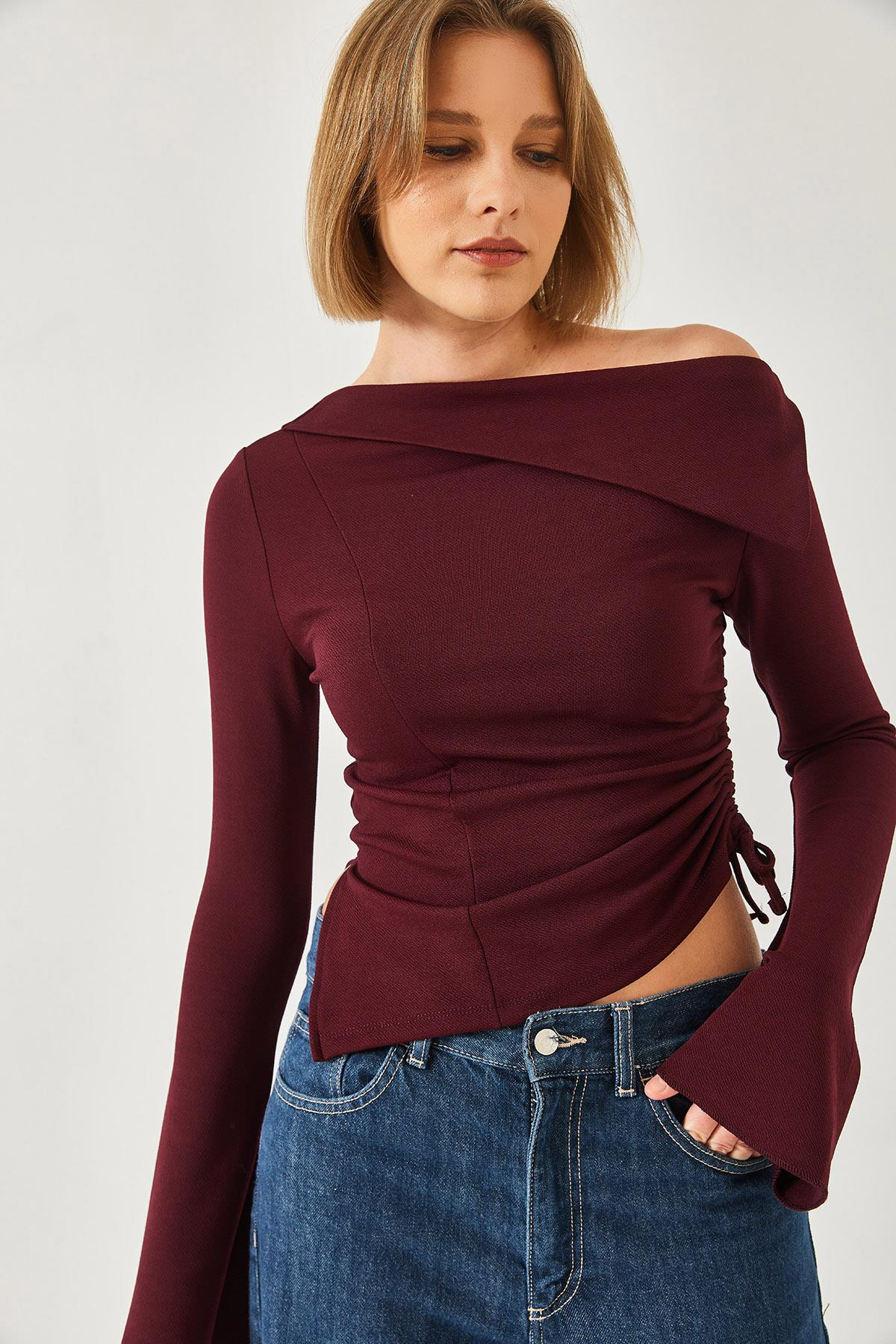 Kayık Yaka Asimetrik Kesim Büzgülü Bluz 60261338 - Bordo