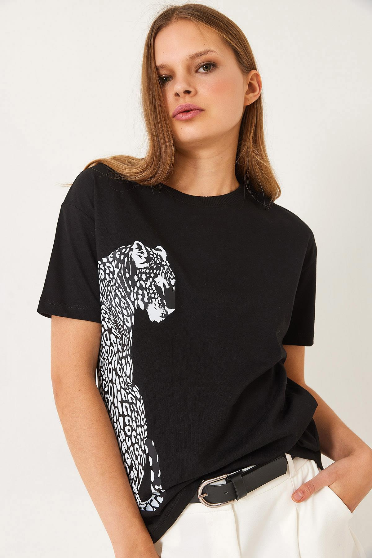 Kısa Kollu Aslan Baskılı Basic T-Shirt 60602014 - Siyah