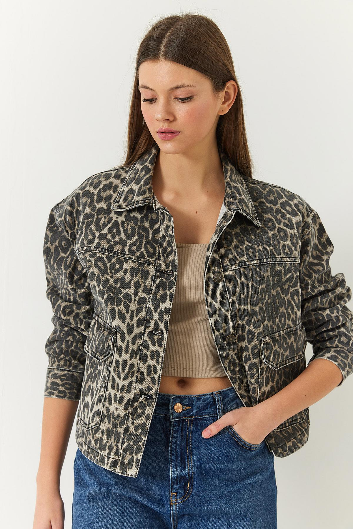 Leopar Desenli Cep Detaylı Yıkamalı Gabardin Ceket 239700 60261378 - Bej
