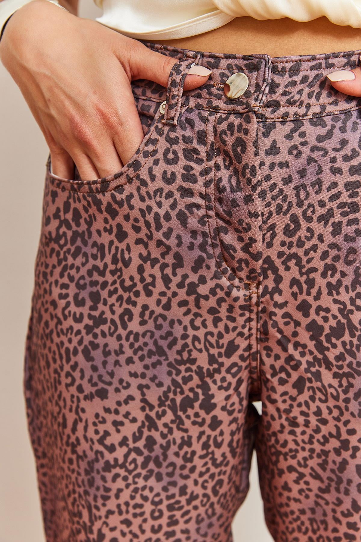 Leopar Desenli Denim Pantolon MBMS033 60501033 - Kahverengi