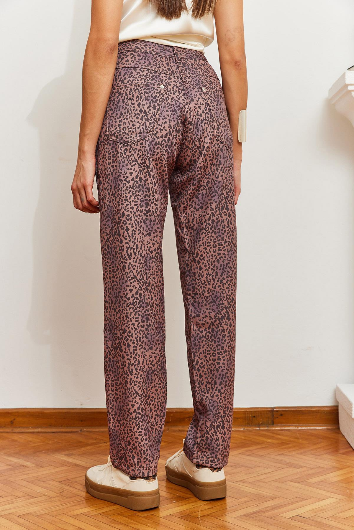 Leopar Desenli Denim Pantolon MBMS033 60501033 - Kahverengi