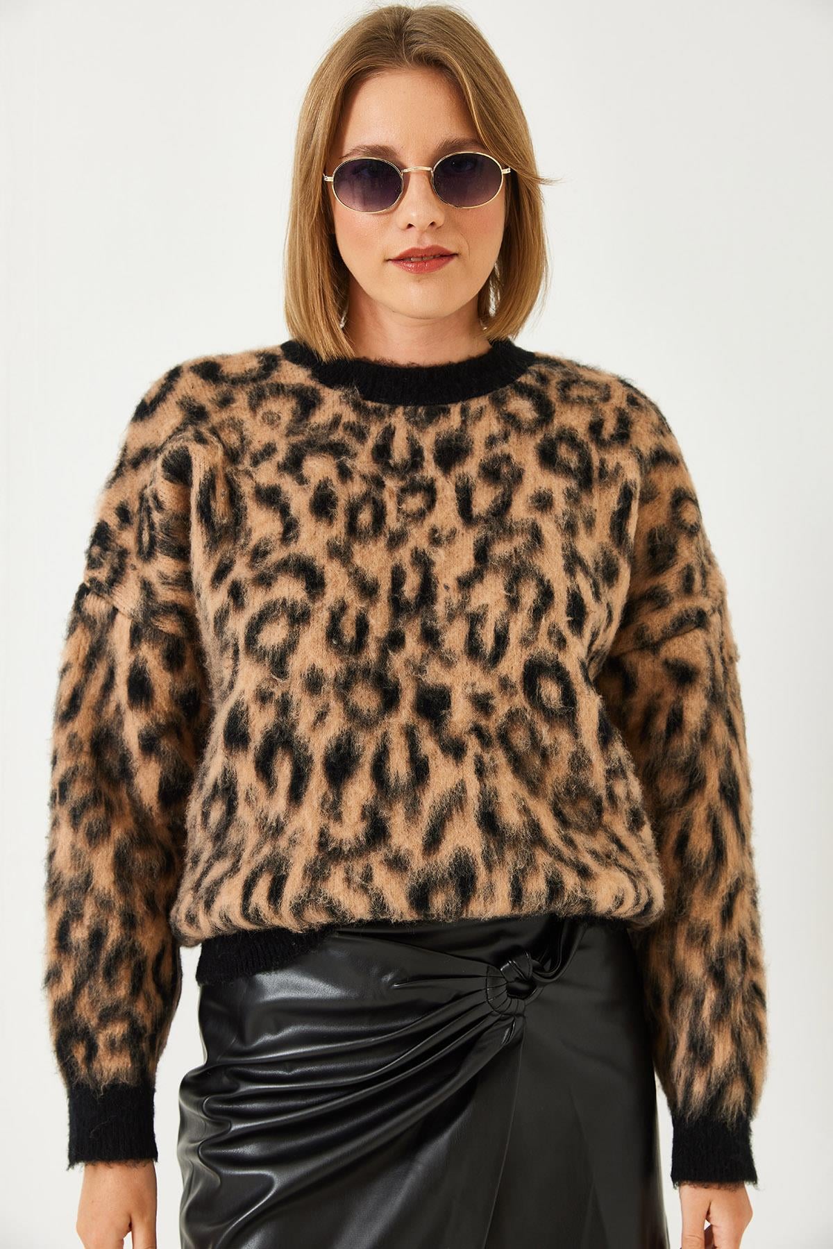 Leopar Desenli Şardonlu Triko Kazak 4597 60351279 - Siyah-Camel